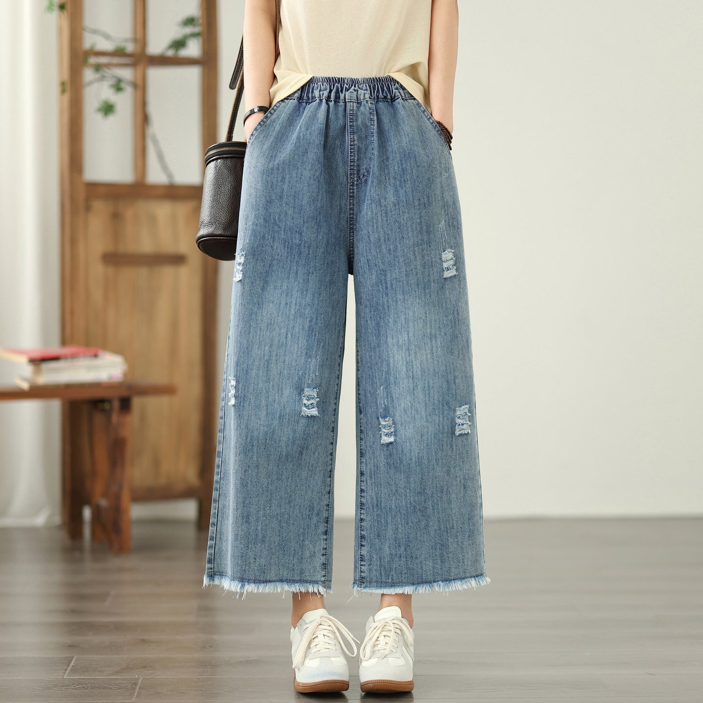 Women's Embroidery Wide Leg Denim Fringe Jeans