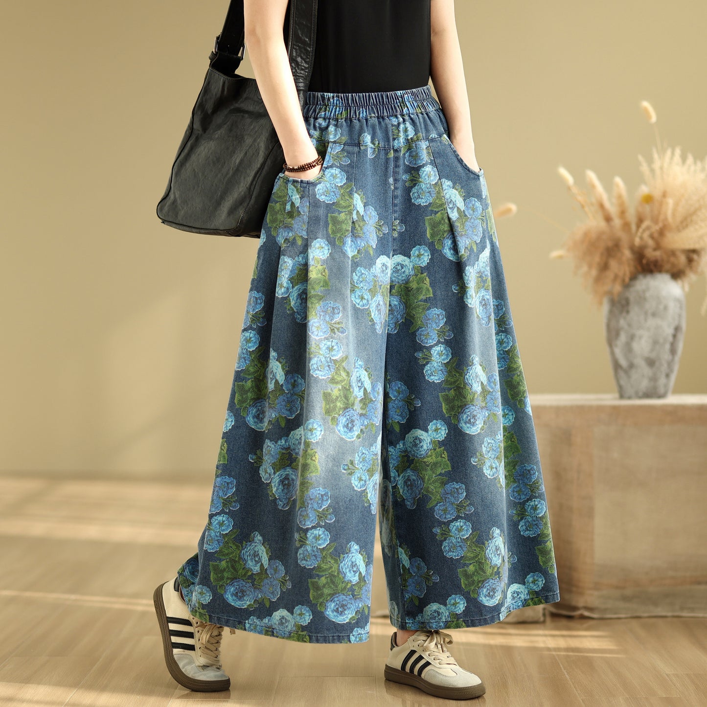 Women's Loose Elastic Waist Wide Leg Denim Pants