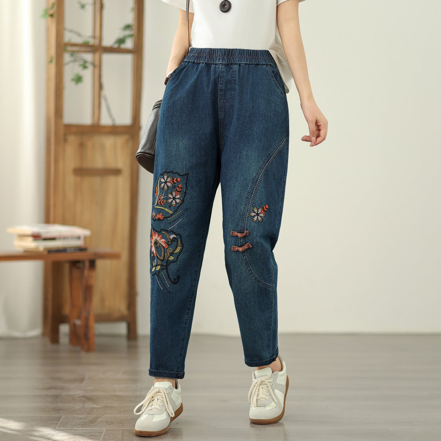Women's Elastic Waist Embroidery Denim Jeans Pants