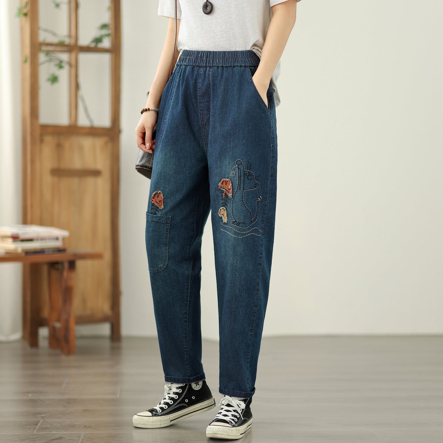 Women's Elastic Waist Embroidery Denim Jeans Pants
