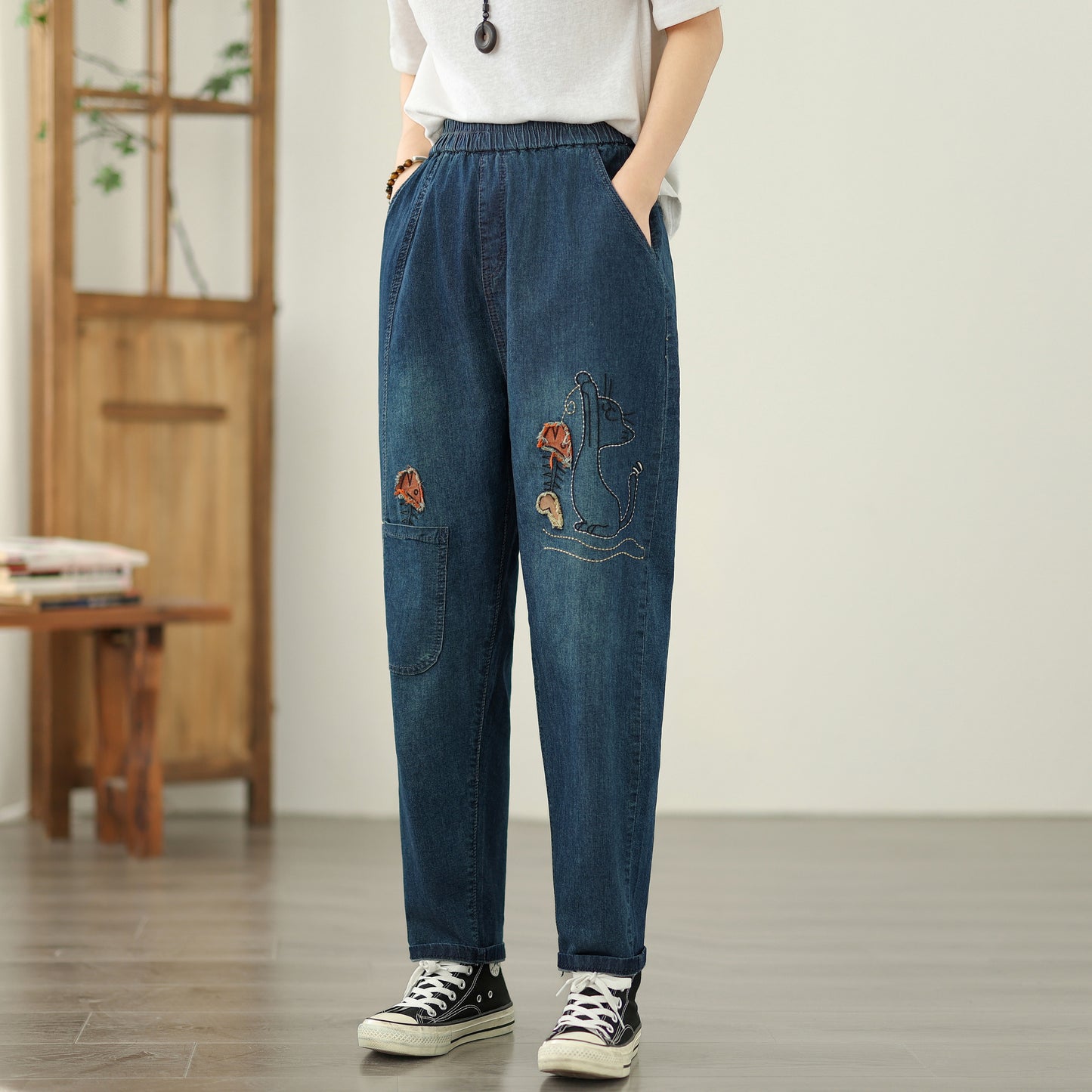 Women's Elastic Waist Embroidery Denim Jeans Pants