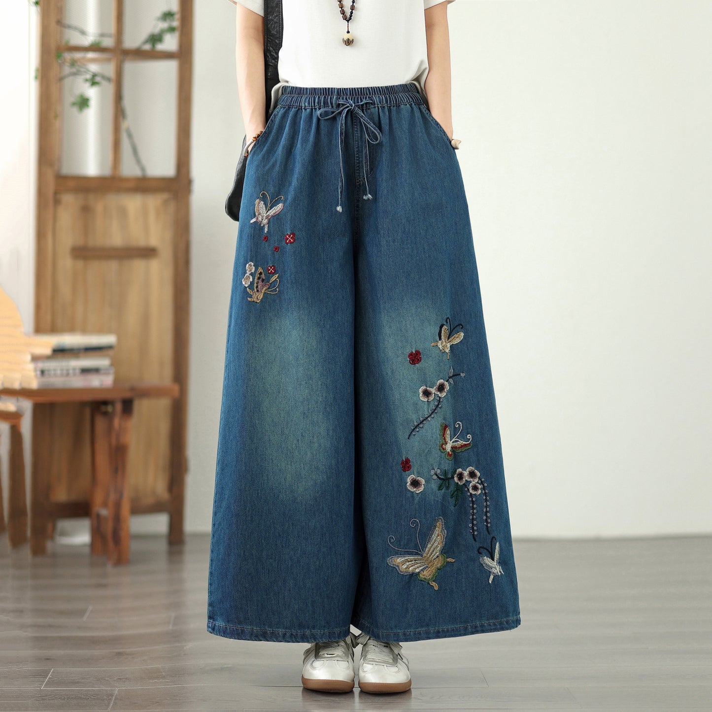 Women's Embroidery Wide Leg Denim Pants