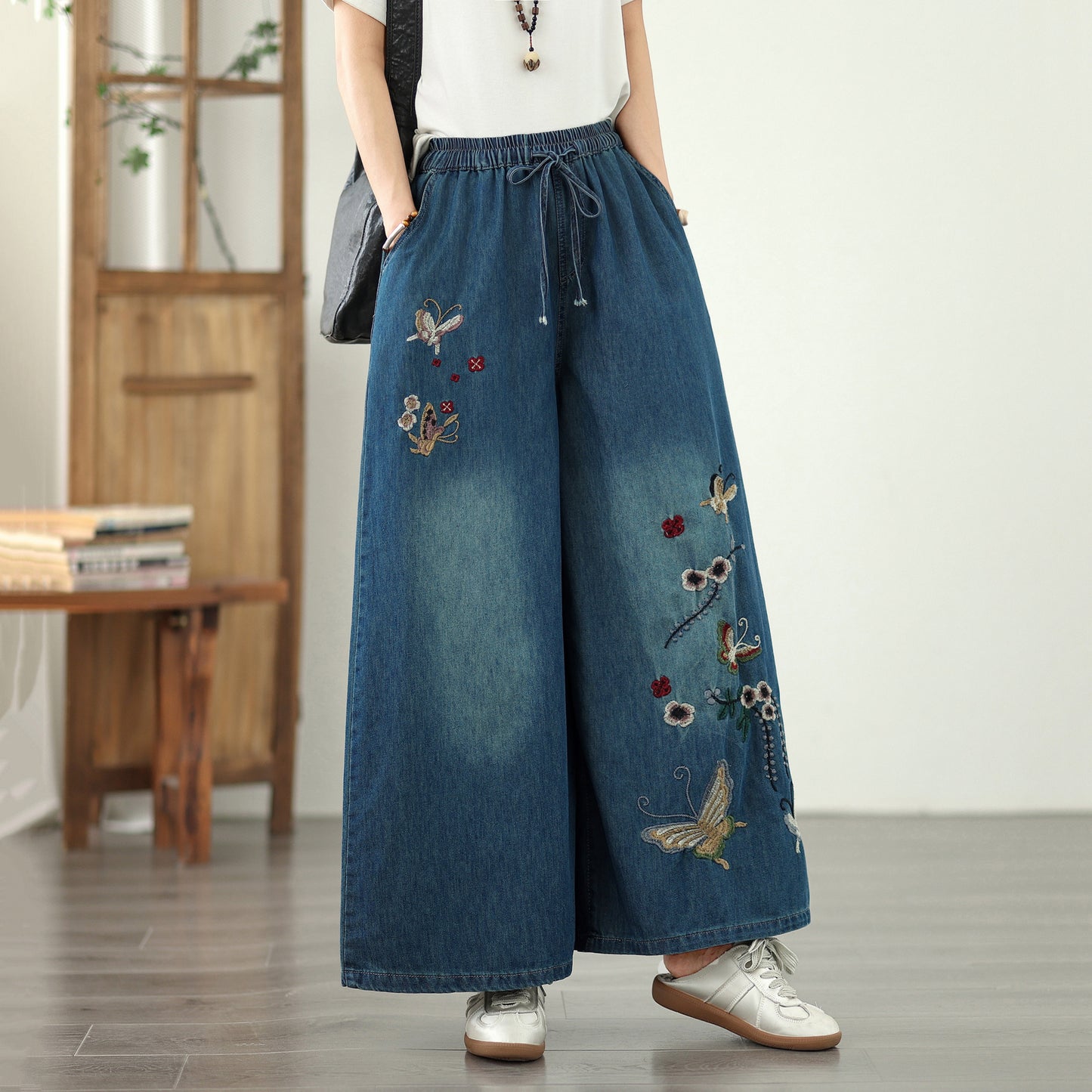 Women's Embroidery Wide Leg Denim Pants