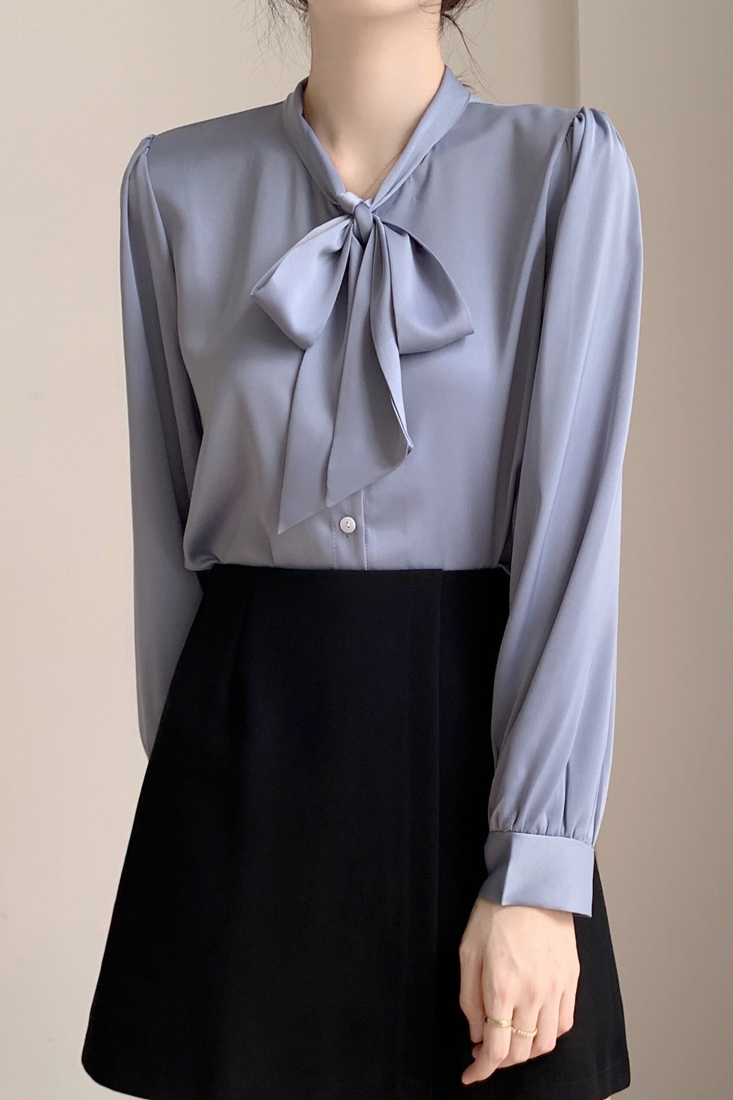 Women's Stain Shirt Tie Neck Long Sleeve Blouse Top