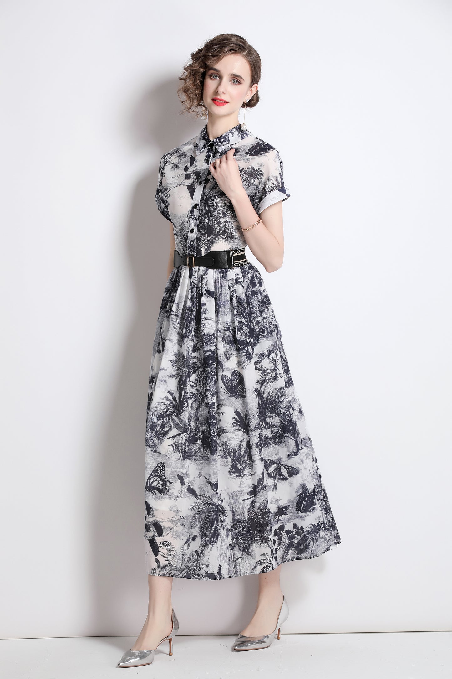 Women's Short Sleeves Collar Printed Midi Dress