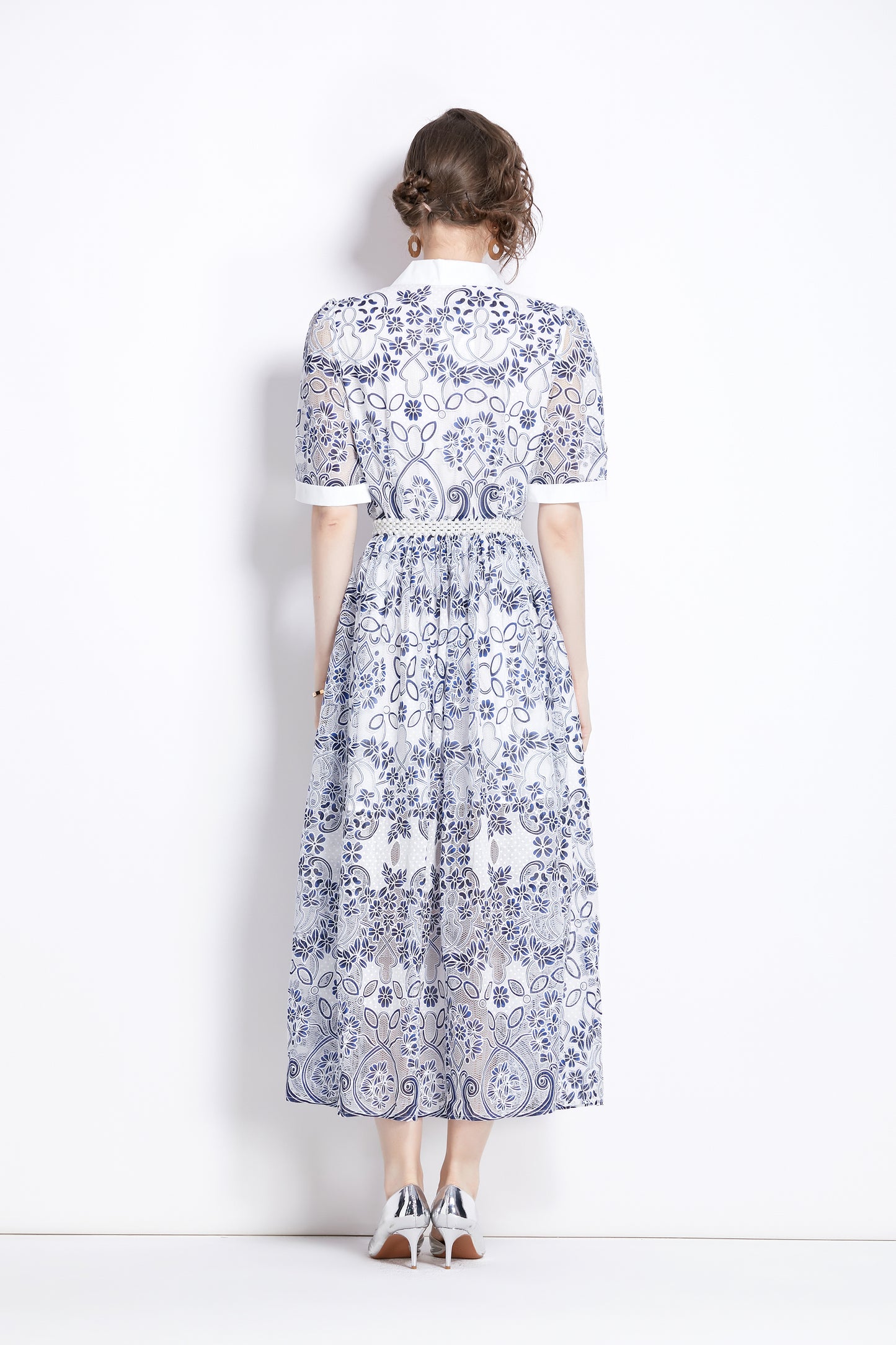 Women's Mesh Embroidery V-Neck Lace Maxi Dress