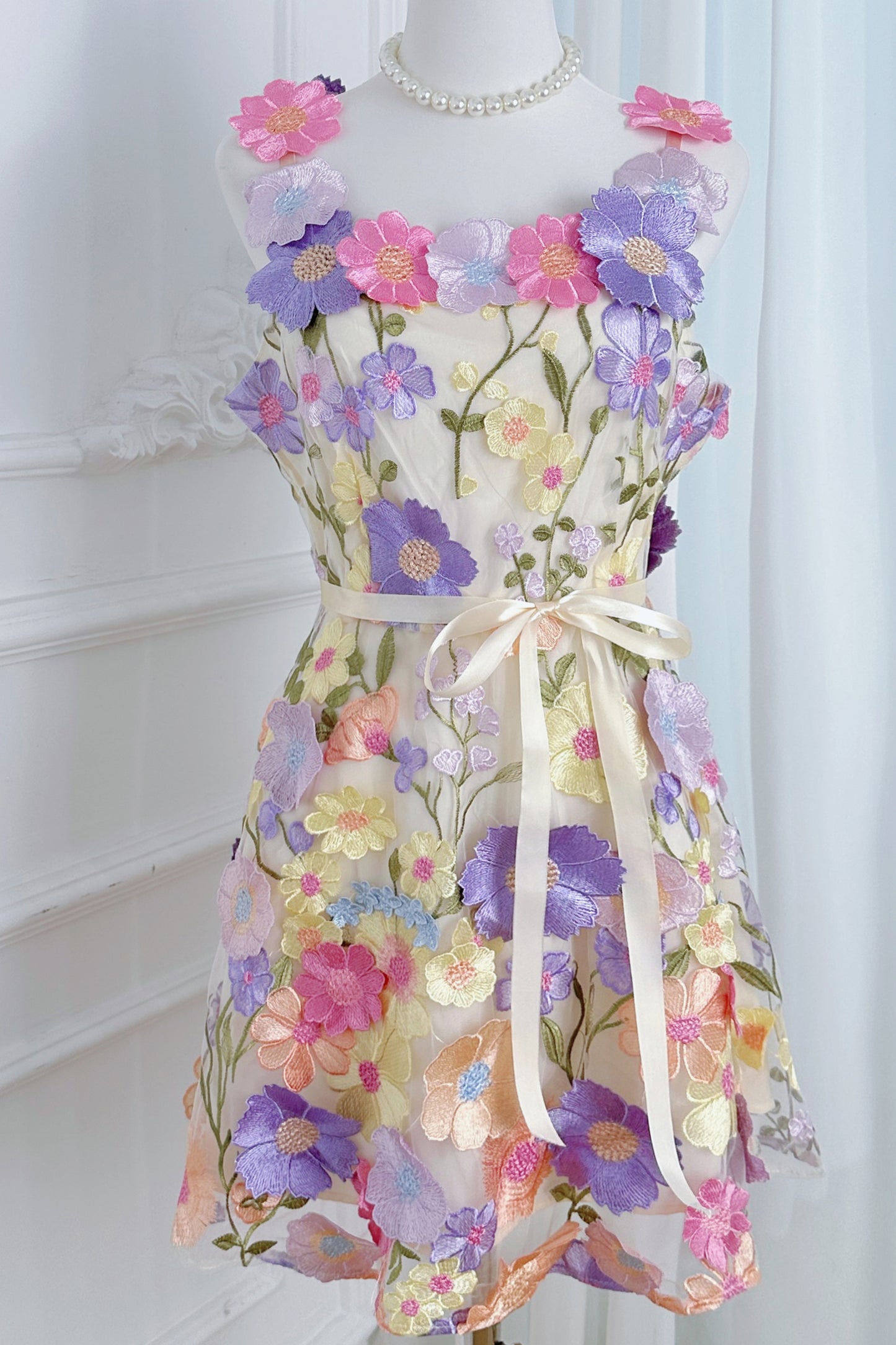 Women's Adjustable Spaghetti Straps 3D Floral Tulle Mini Dress