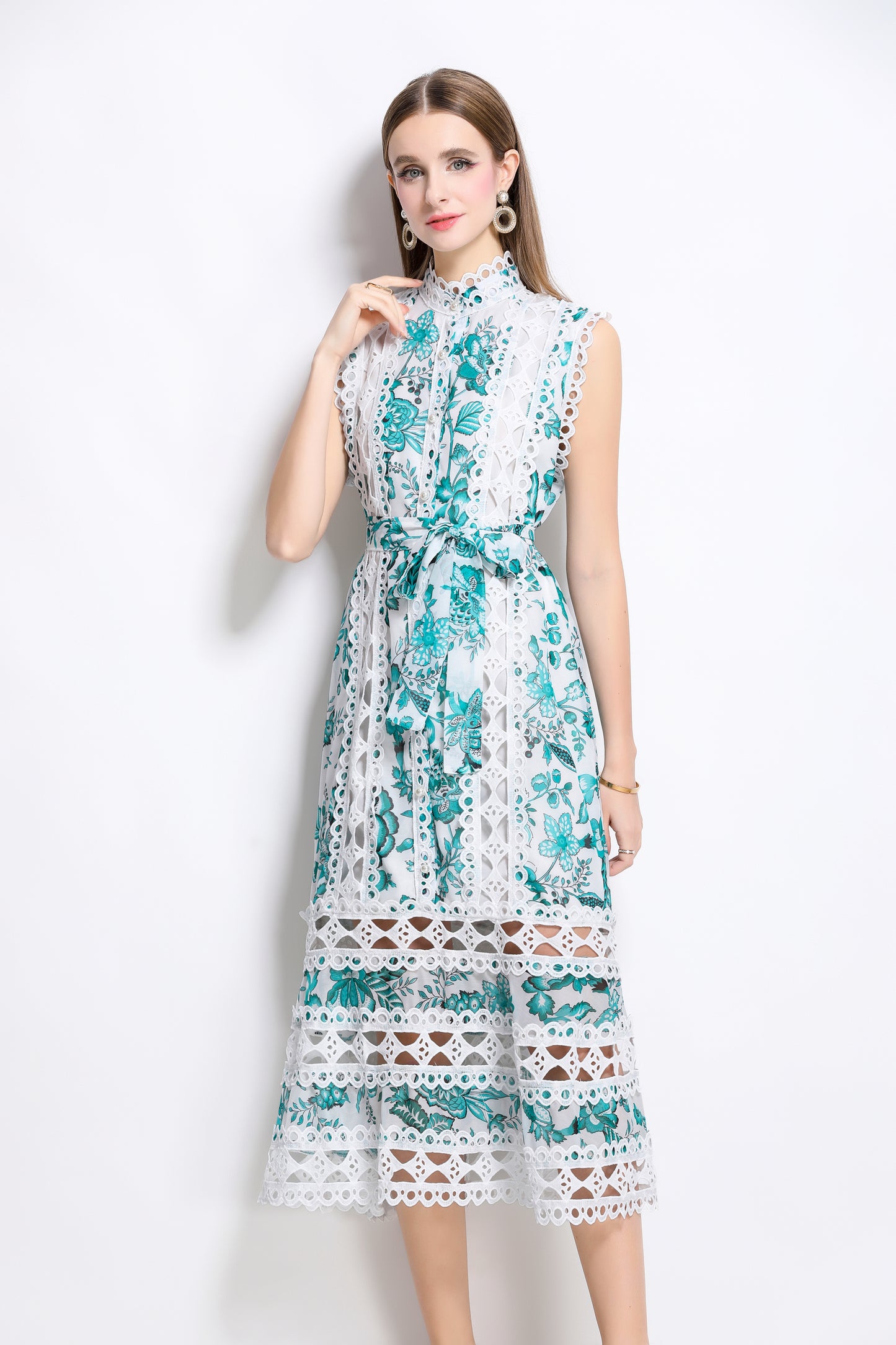Women's Sleeveless Hollow Out Lace Midi Dress