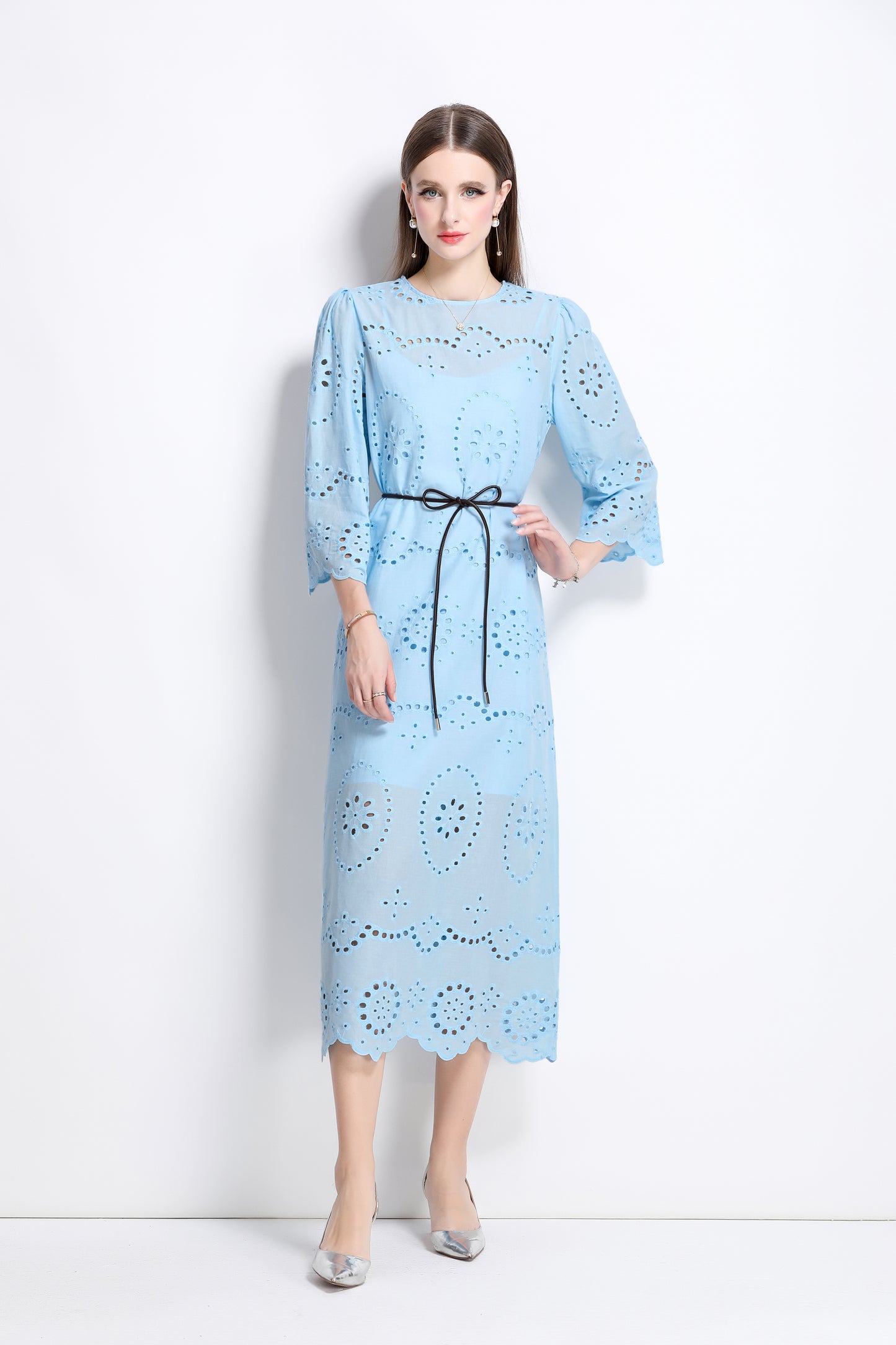 Women's Hollow 3/4 Flare Sleeve Midi Dress