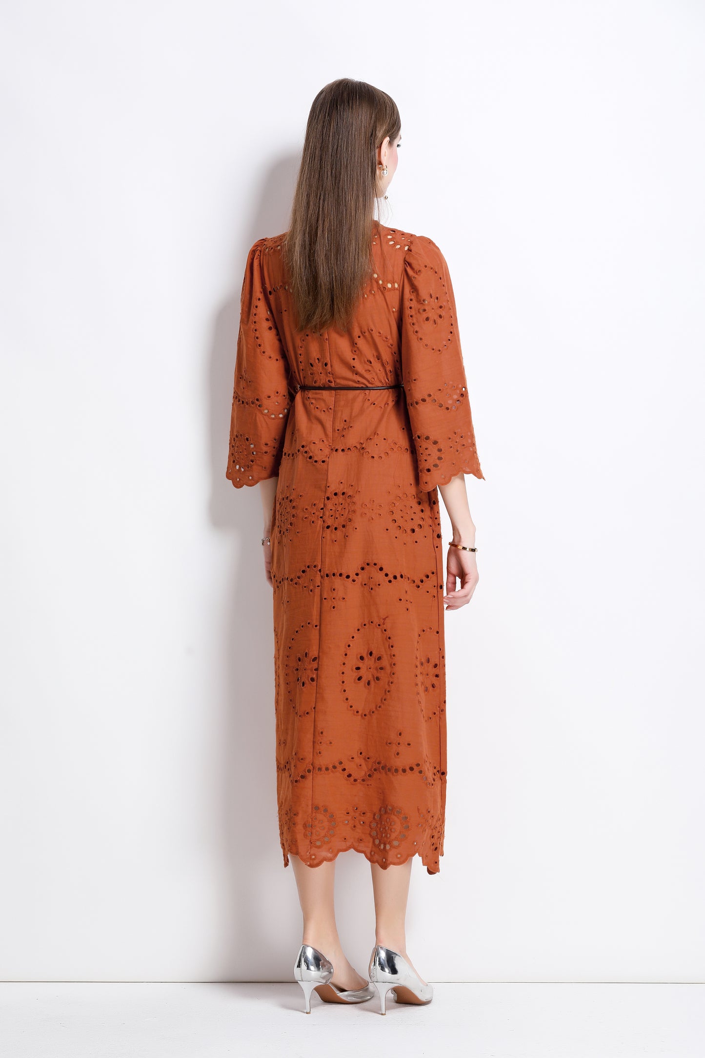 Women's Hollow 3/4 Flare Sleeve Midi Dress