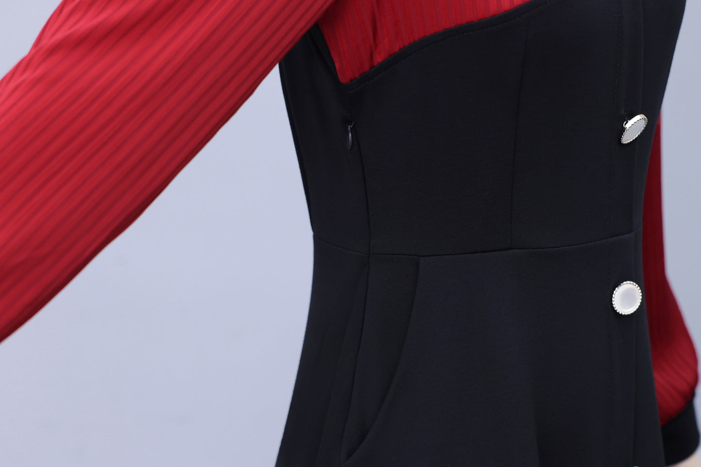 Women's V-Neck Long Sleeve with Pockets Black Dress - LAI MENG FIVE CATS