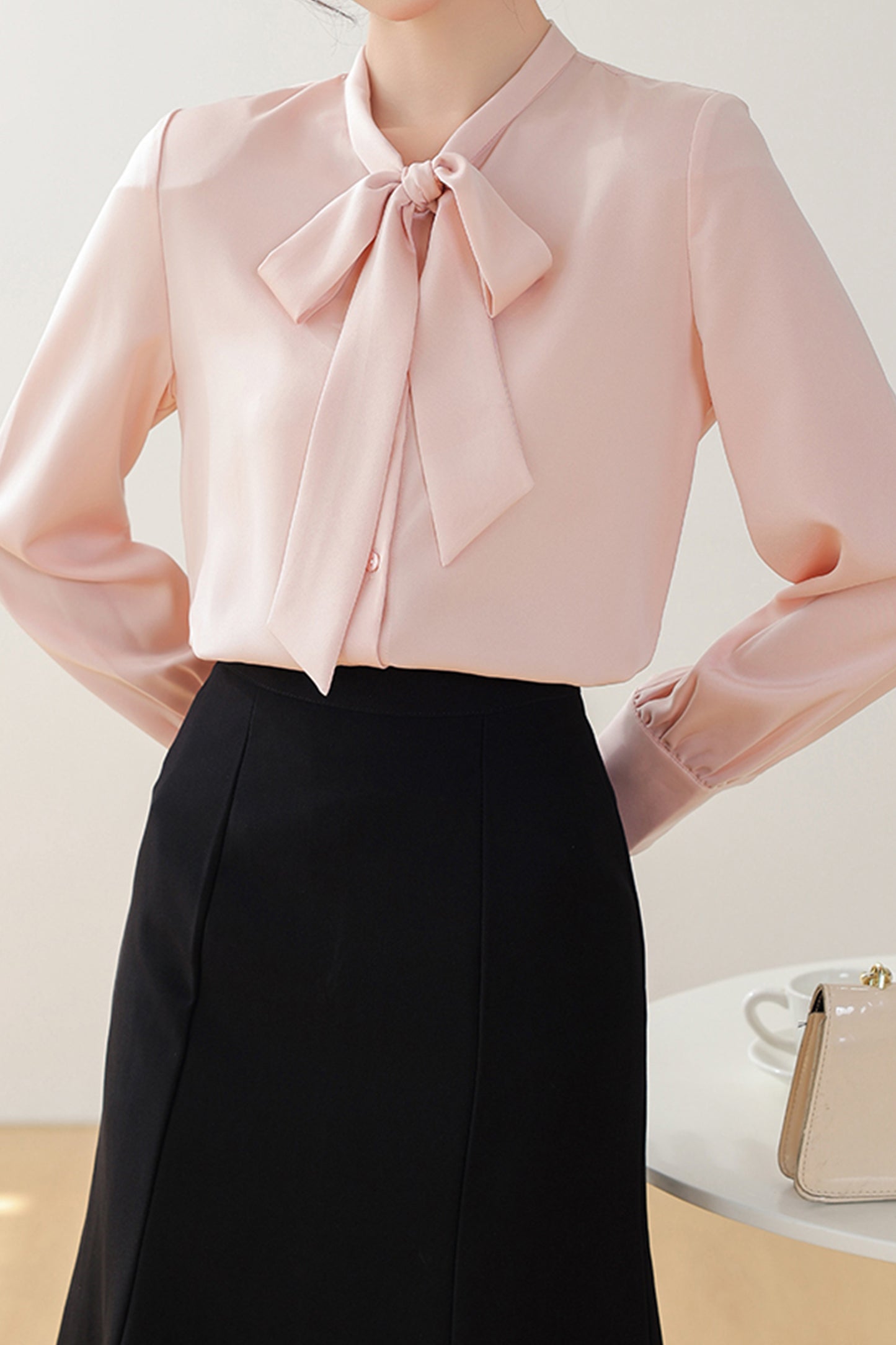 Women's Stain Shirt Tie Neck Long Sleeve Blouse Top