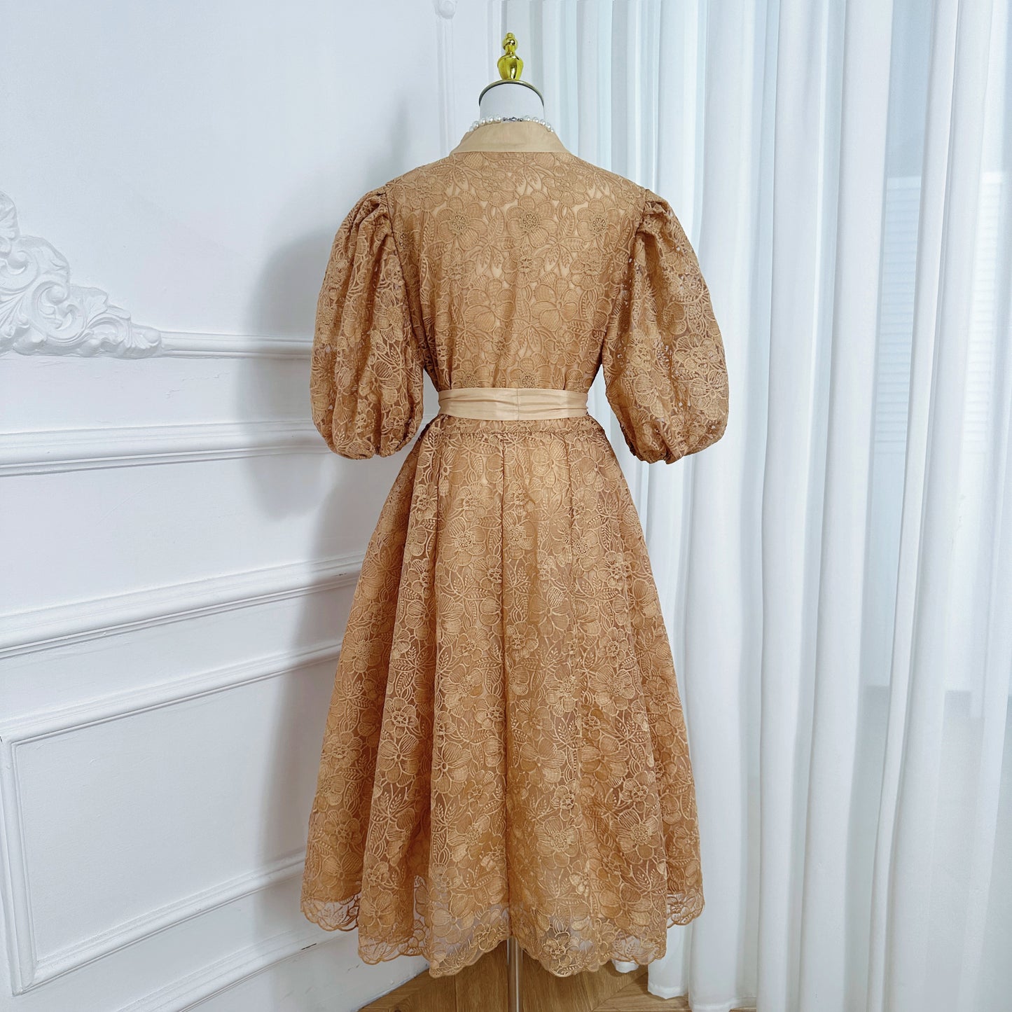 Women's Lace Embroidery Puff Sleeve Midi Dress