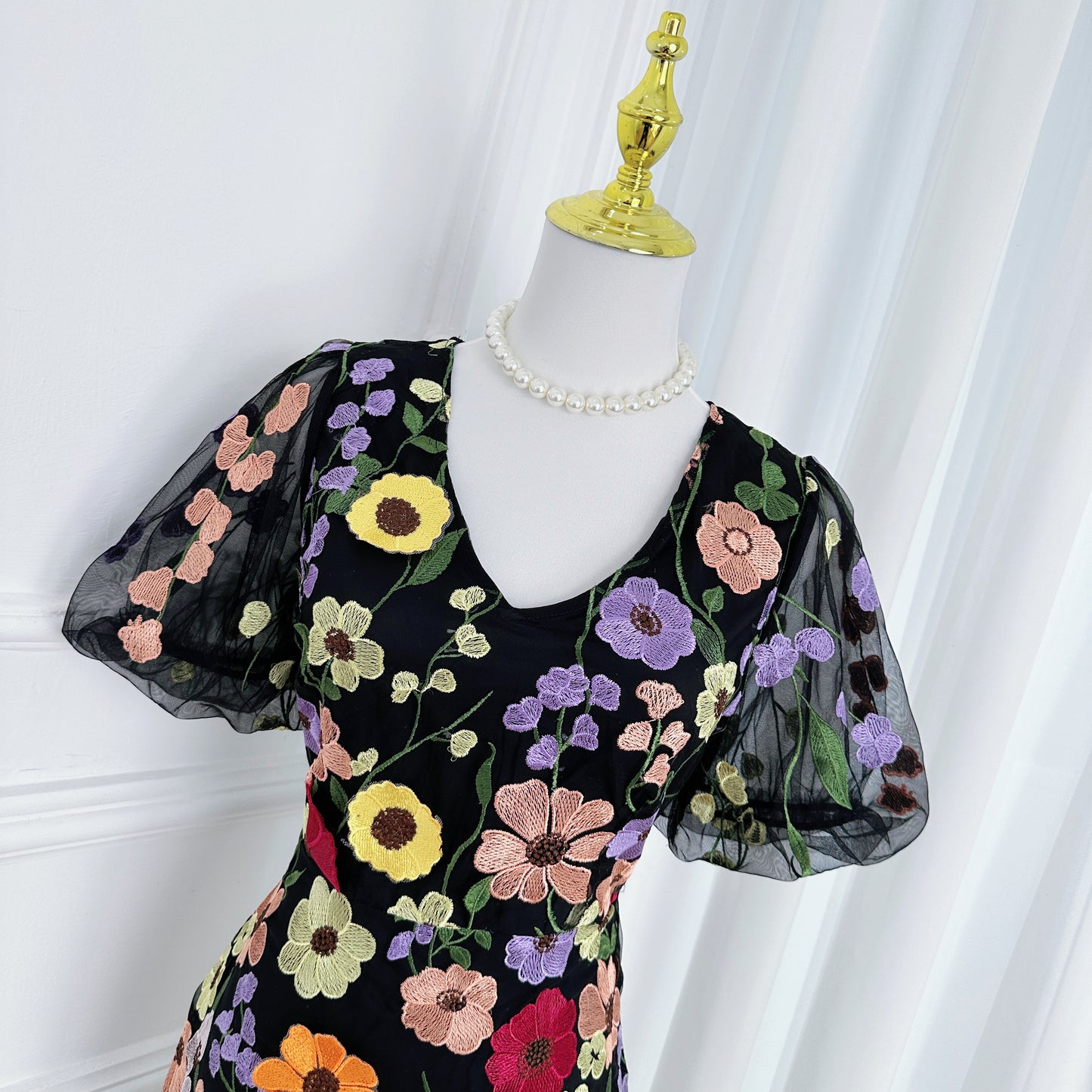 Women's 3D Floral Embroidery Tulle Lace Mesh Mini Dress