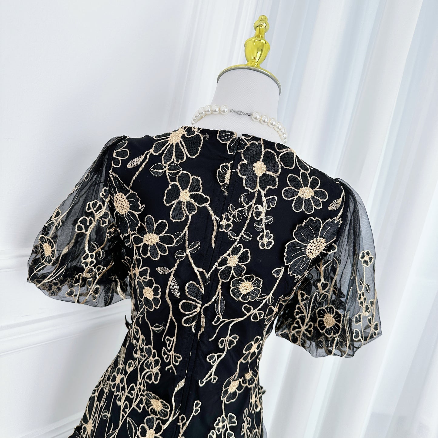 Women's 3D Floral Embroidery Tulle Lace Mesh Mini Dress