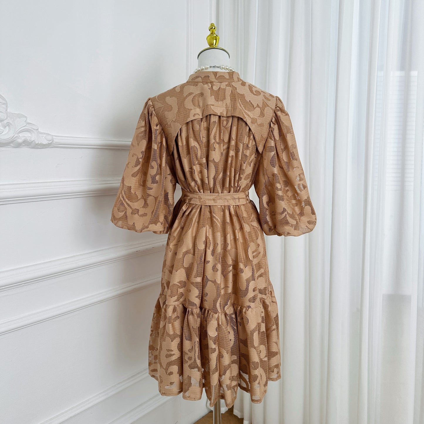 Elegant Loose Lace Mini Dress with Front Button Closure & Ruffle Hem - LAI MENG FIVE CATS