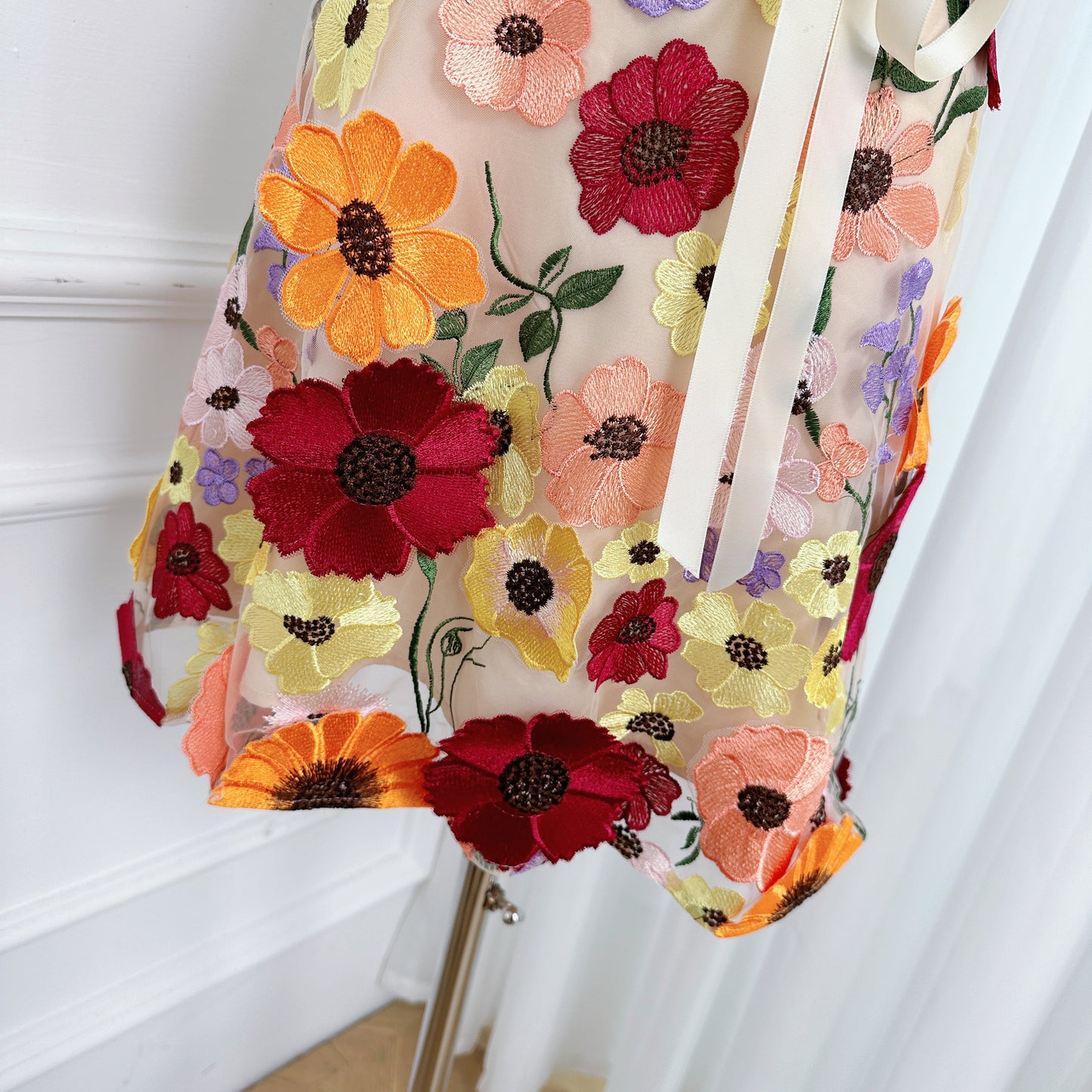 Women's Adjustable Spaghetti Straps 3D Floral Tulle Mini Dress