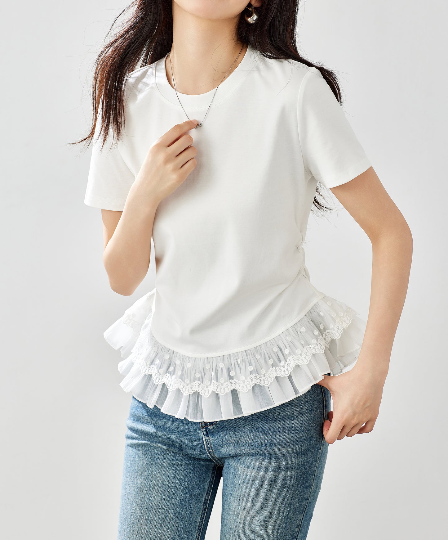 Lace Hem Ruched Tee – Ivory White