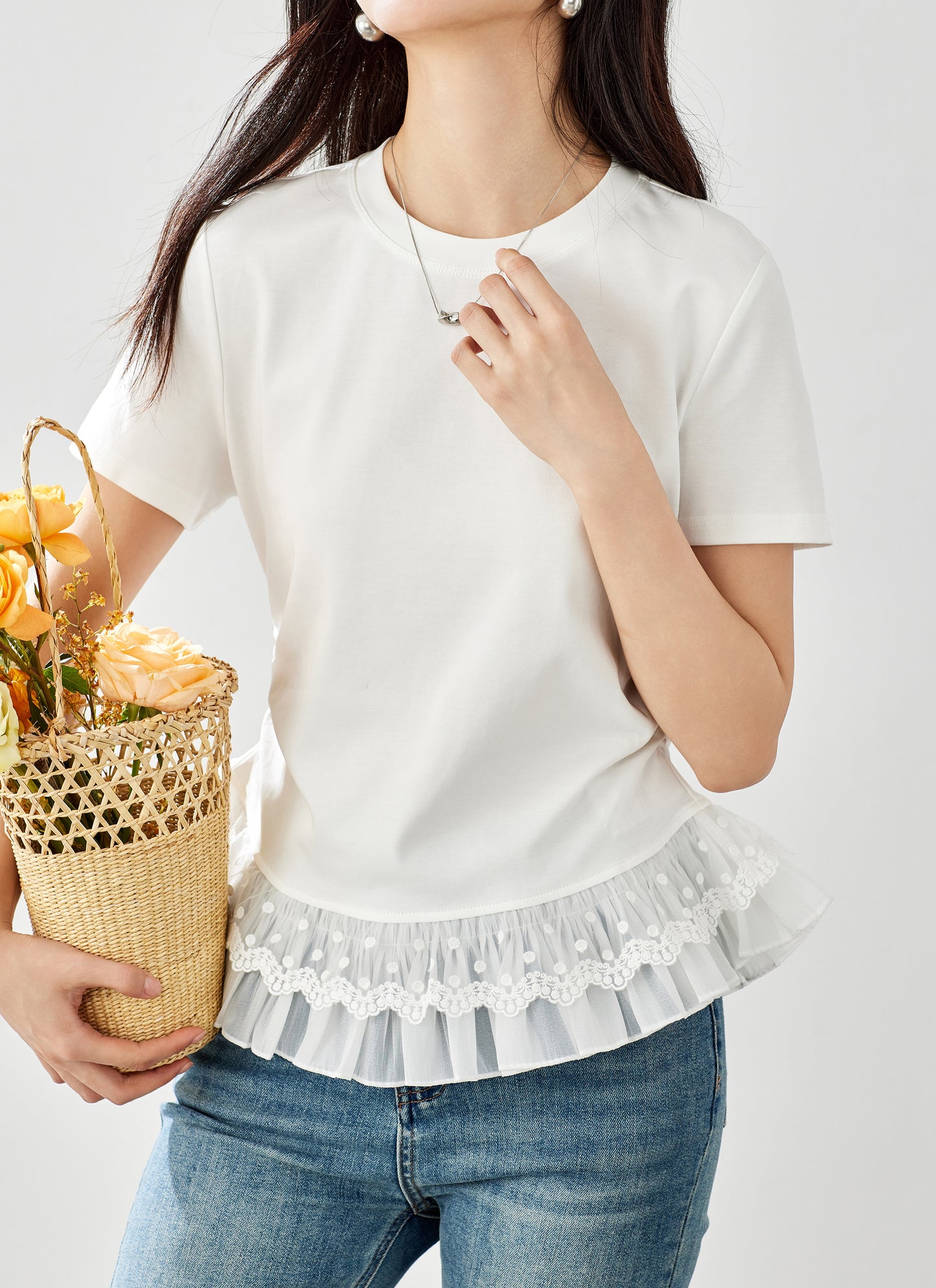 Lace Hem Ruched Tee – Ivory White