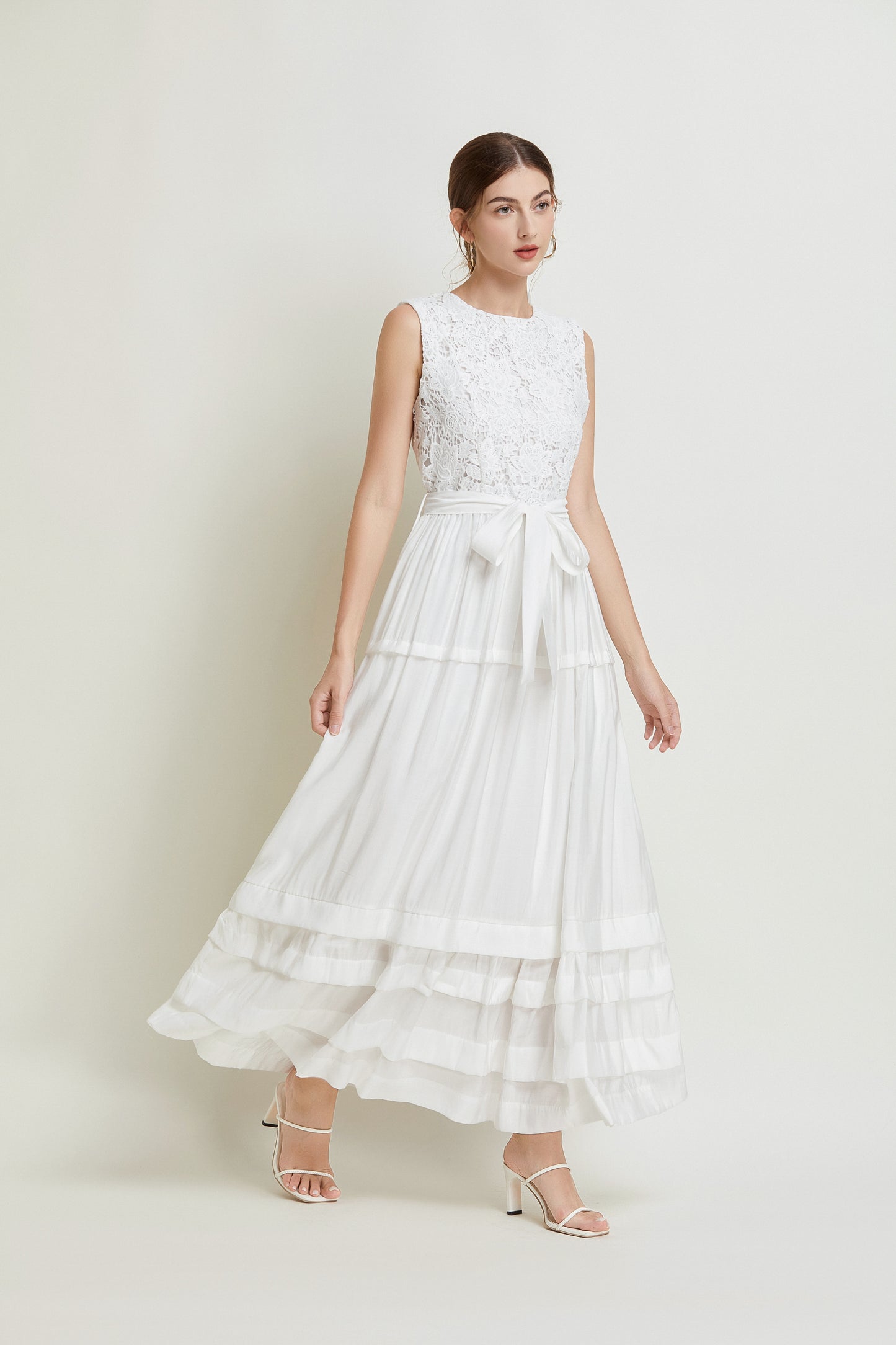 Sleeveless Belted Layered Lace Maxi Dress