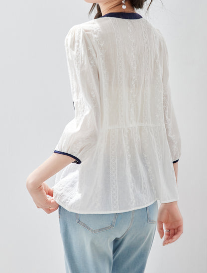 Jacquard Contrast Trim Blouse – White & Navy