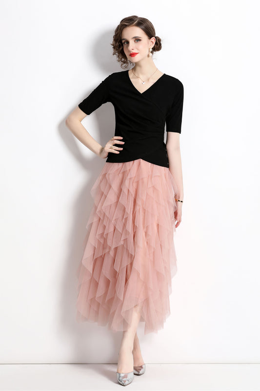 Two-Piece Elastic Short Sleeve Tops and Pink Layered Skirt