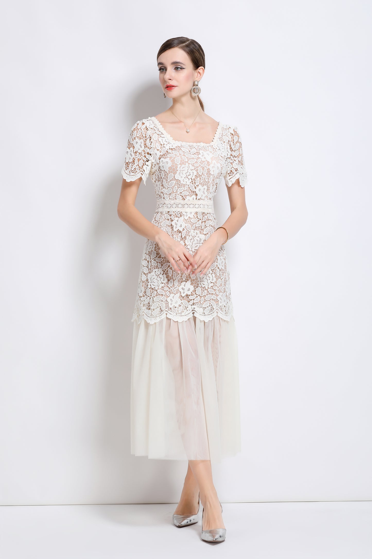 Elegant Feminine White Square Collar Lace&Mesh Midi Dress