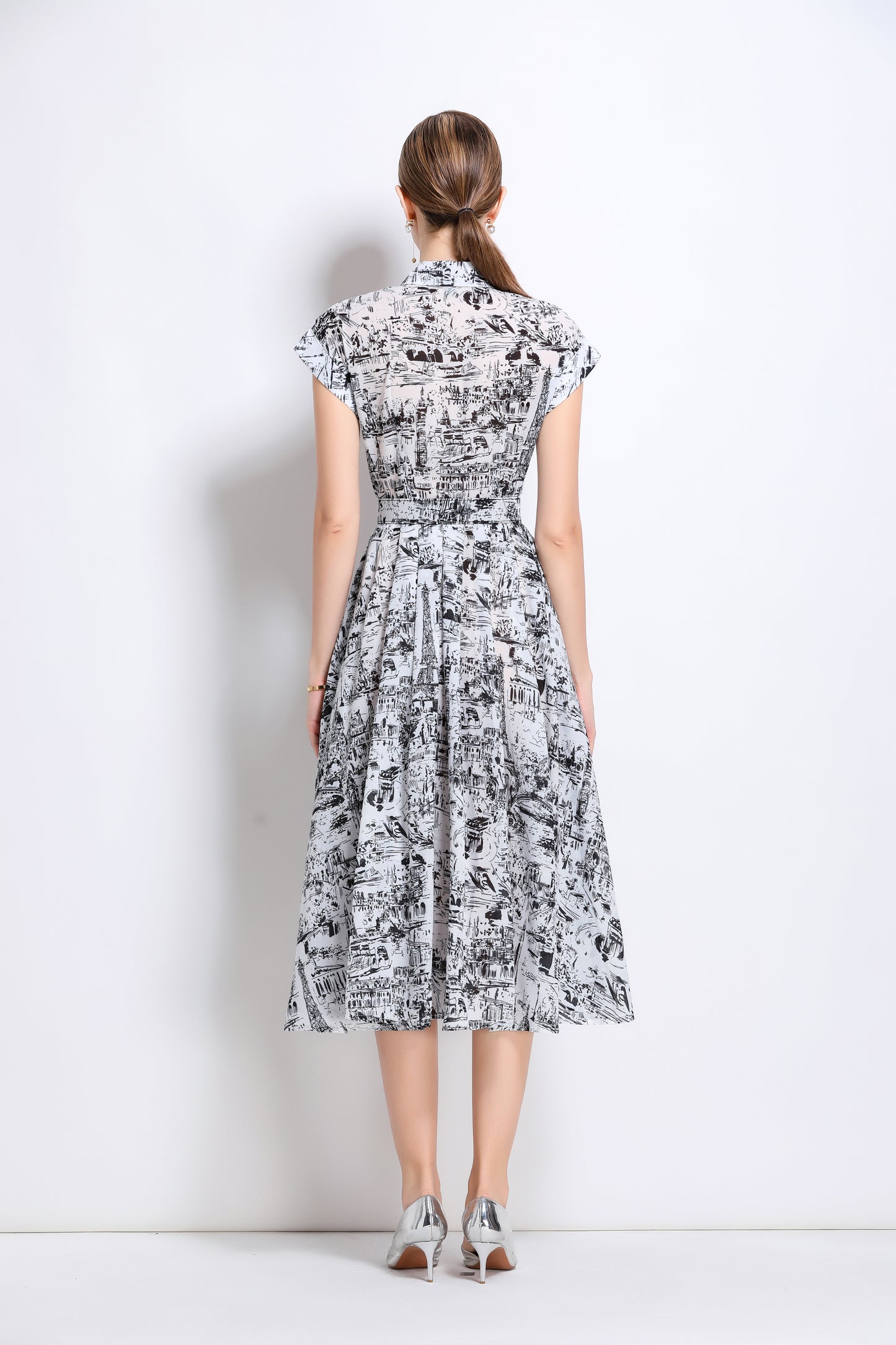 Women's Short Sleeves Collar Printed Buttons Midi Dress