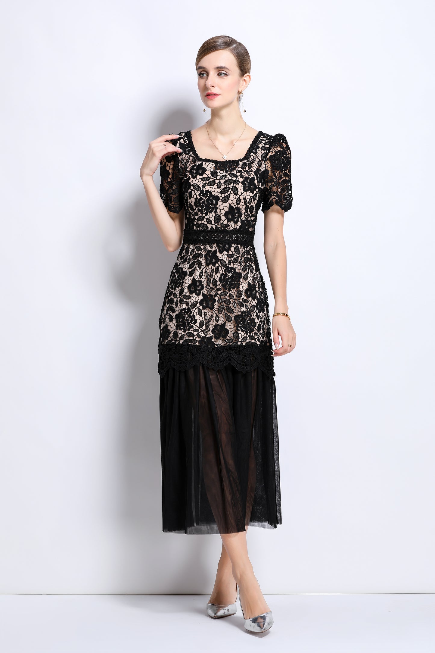 Elegant Feminine Black Square Collar Lace&Mesh Midi Dress