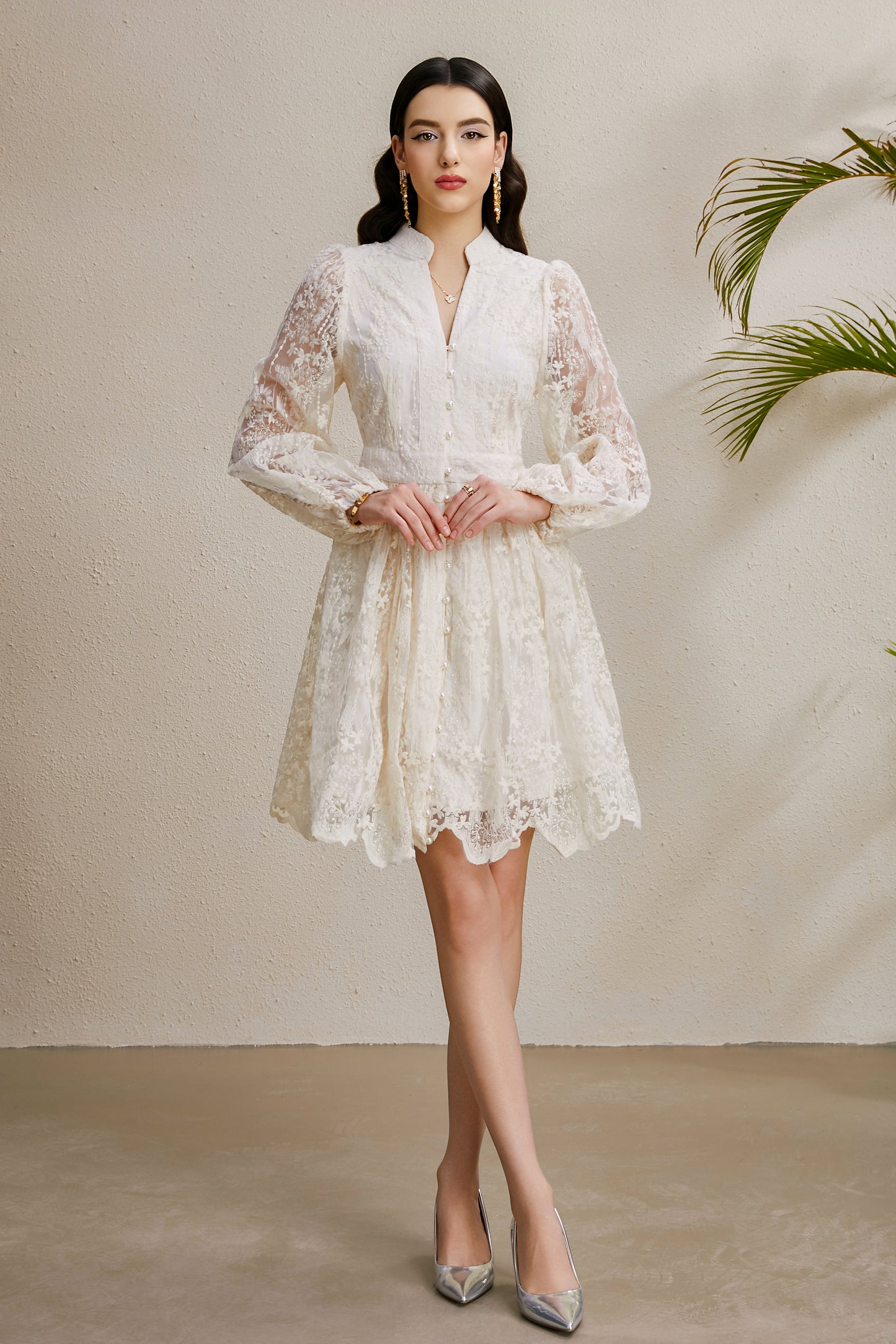 Women's V-Neck Lace Lantern Sleeve Pleated Mini Dress