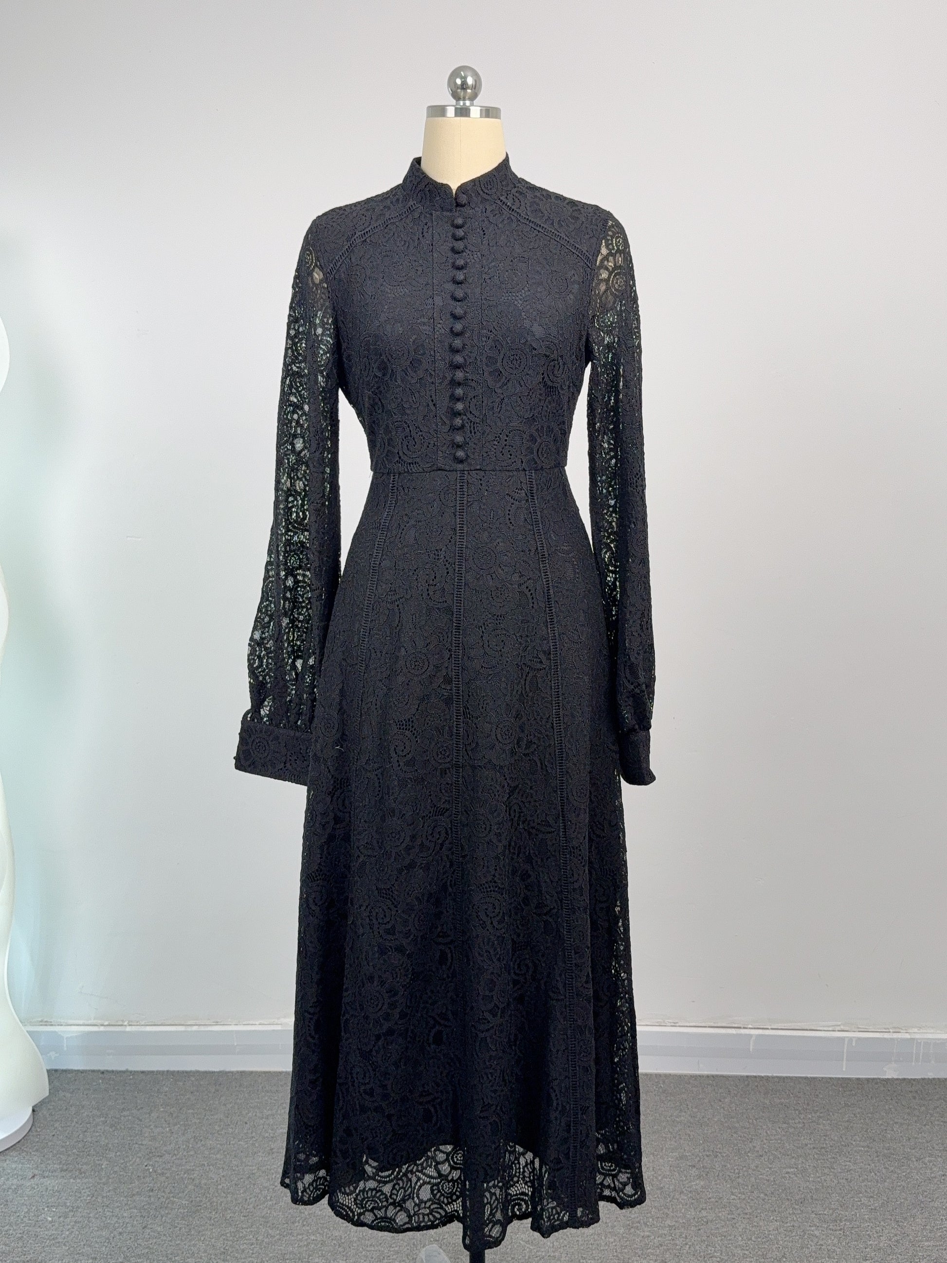 Women's Lace Mandarin Collar High Waist Maxi Dress - LAI MENG FIVE CATS