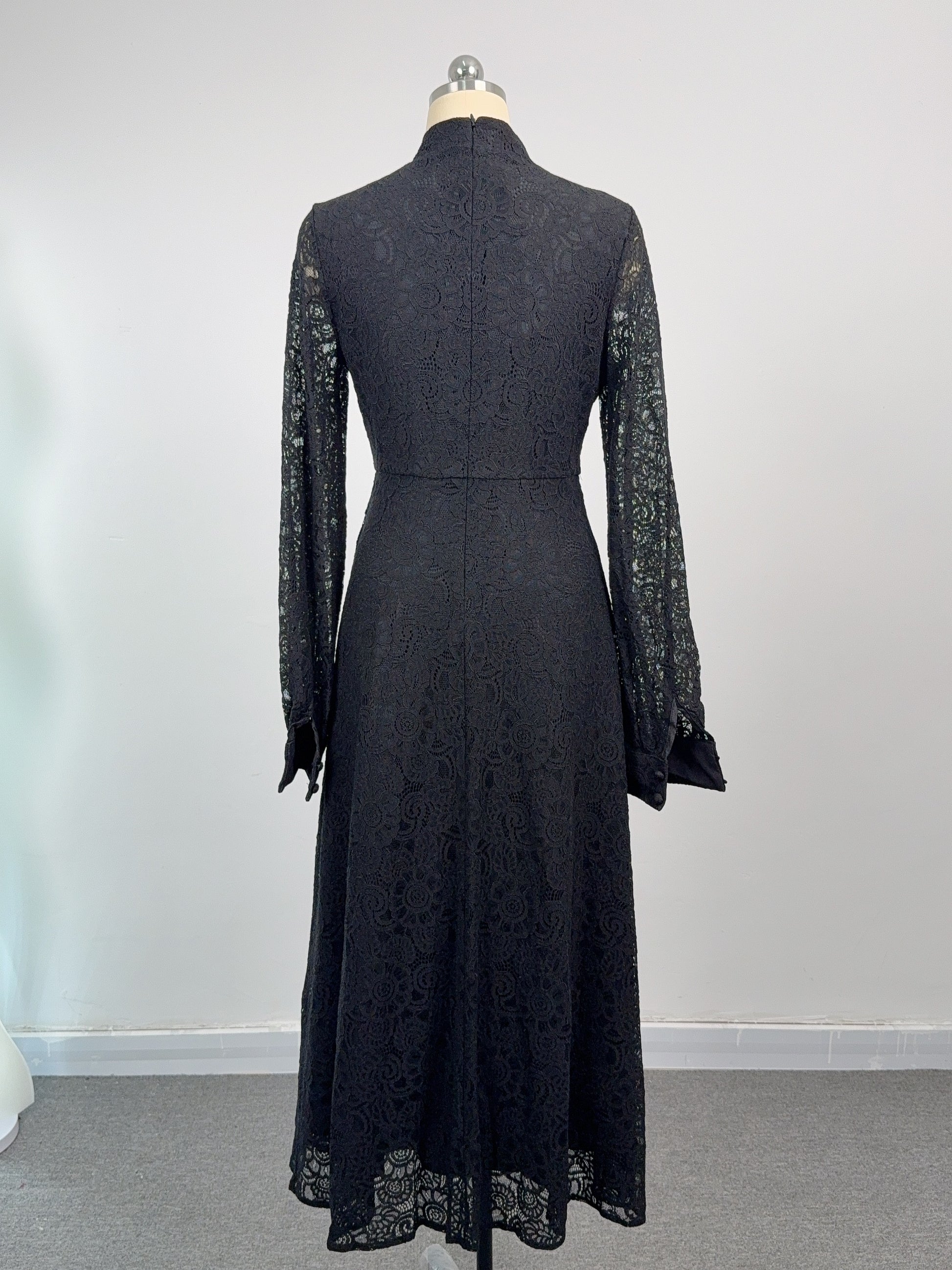 Women's Lace Mandarin Collar High Waist Maxi Dress - LAI MENG FIVE CATS