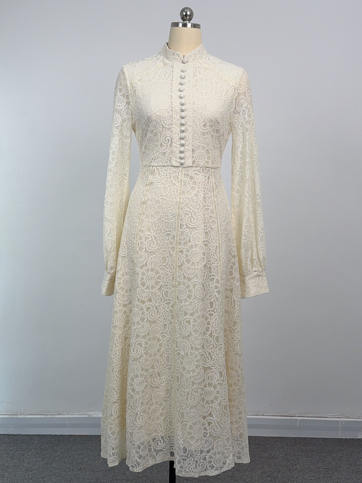 Women's Lace Mandarin Collar High Waist Maxi Dress - LAI MENG FIVE CATS