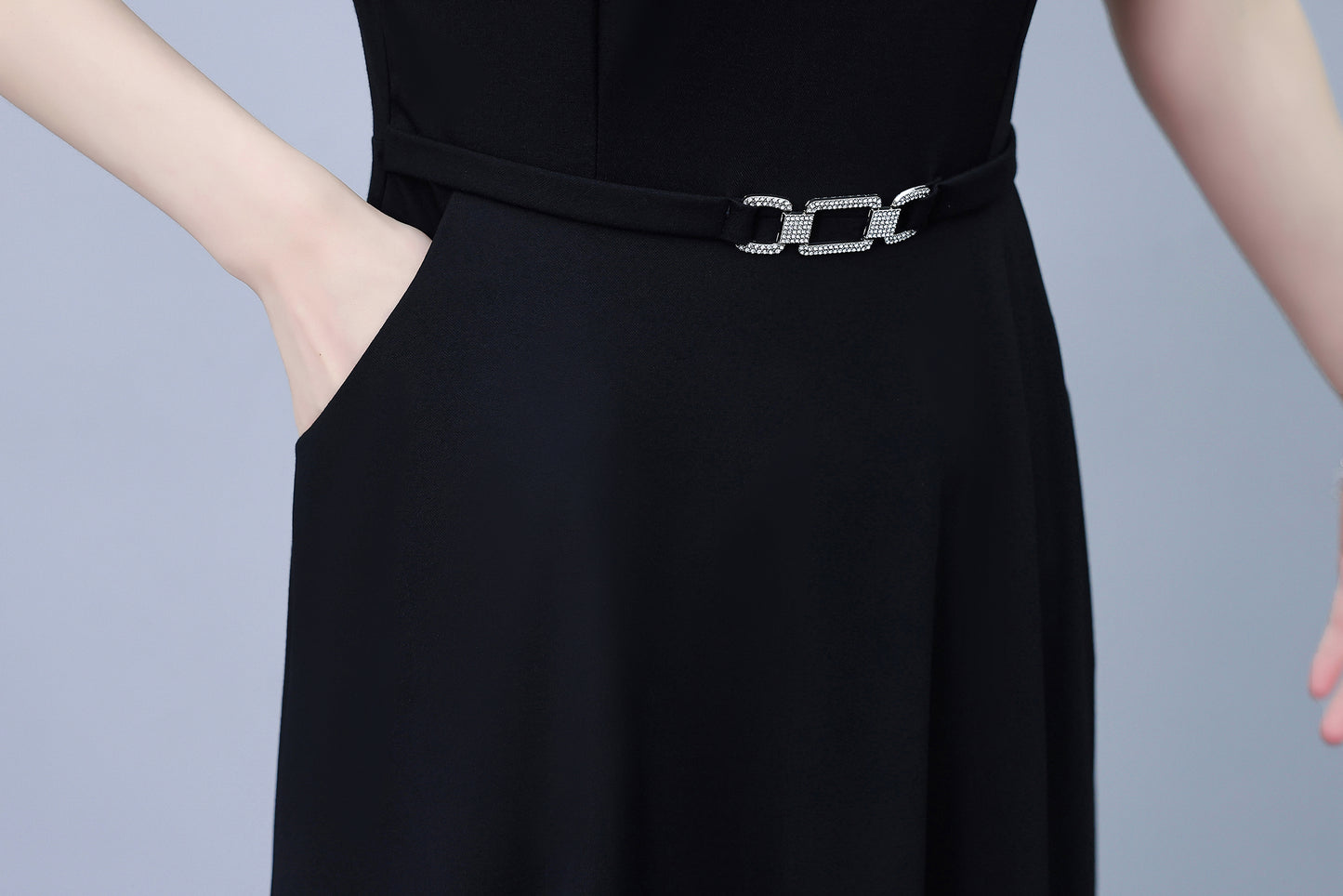 Women's Short Sleeve Pocket A-line Stretch Midi Dress