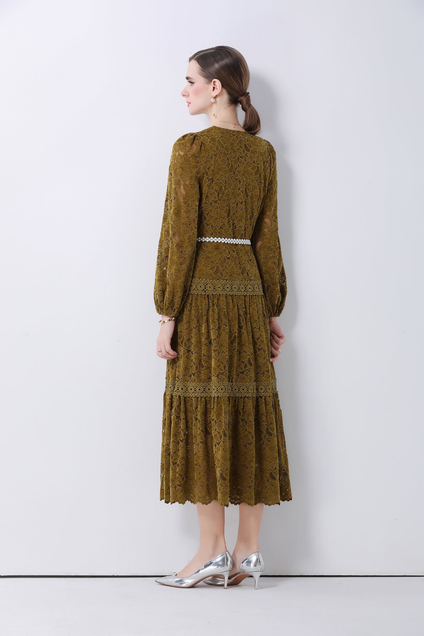 Women's V-Neck Puff Sleeves Button Lace Midi Dress