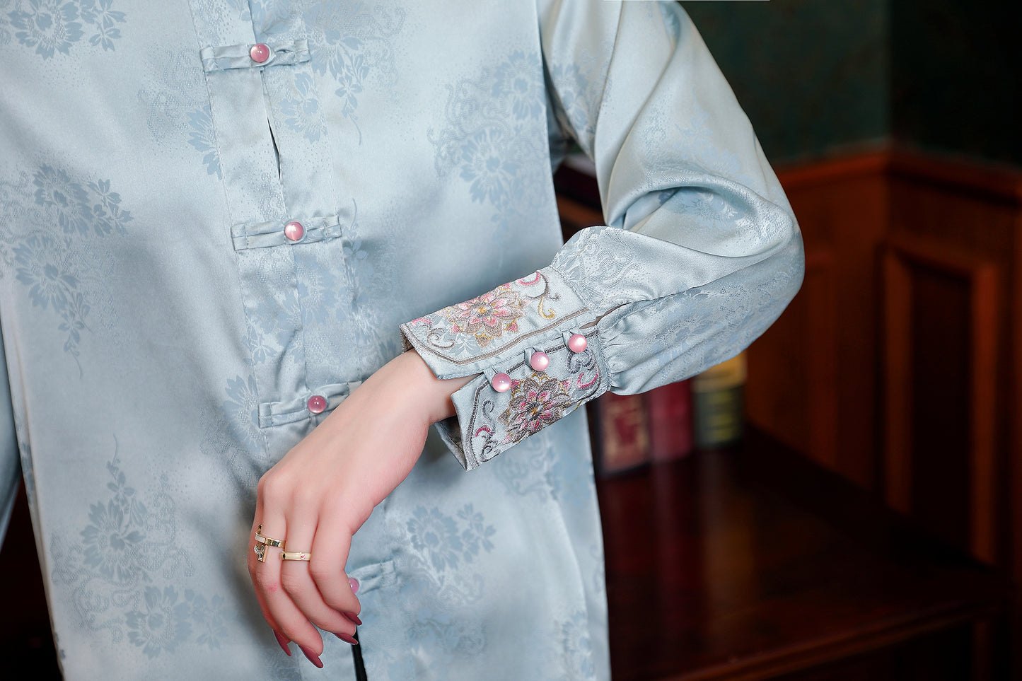 Women's Silk Satin Jacquard Long Sleeve Blouses