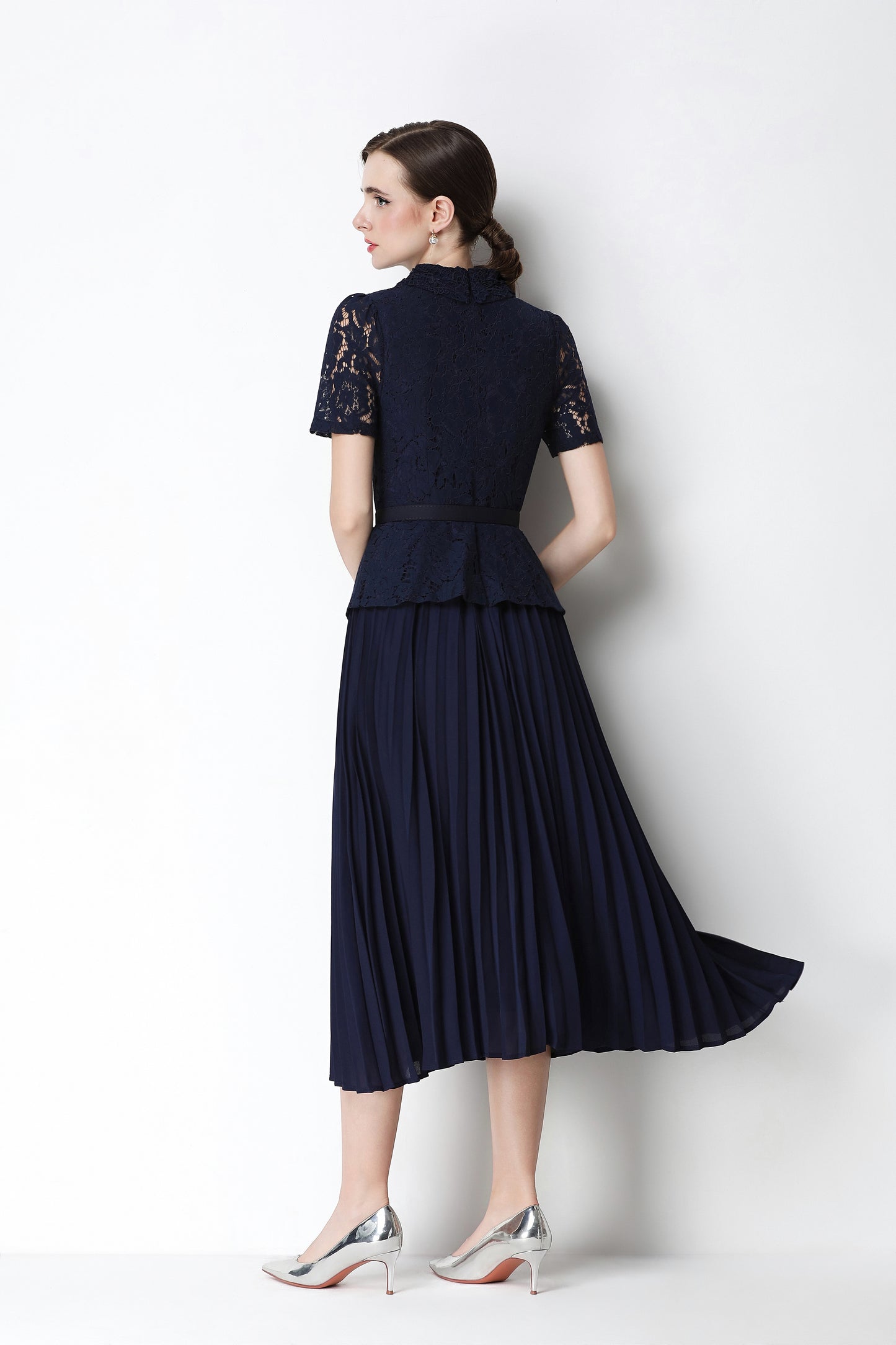 French Chic Lace Pleated Midi Dress with Belt