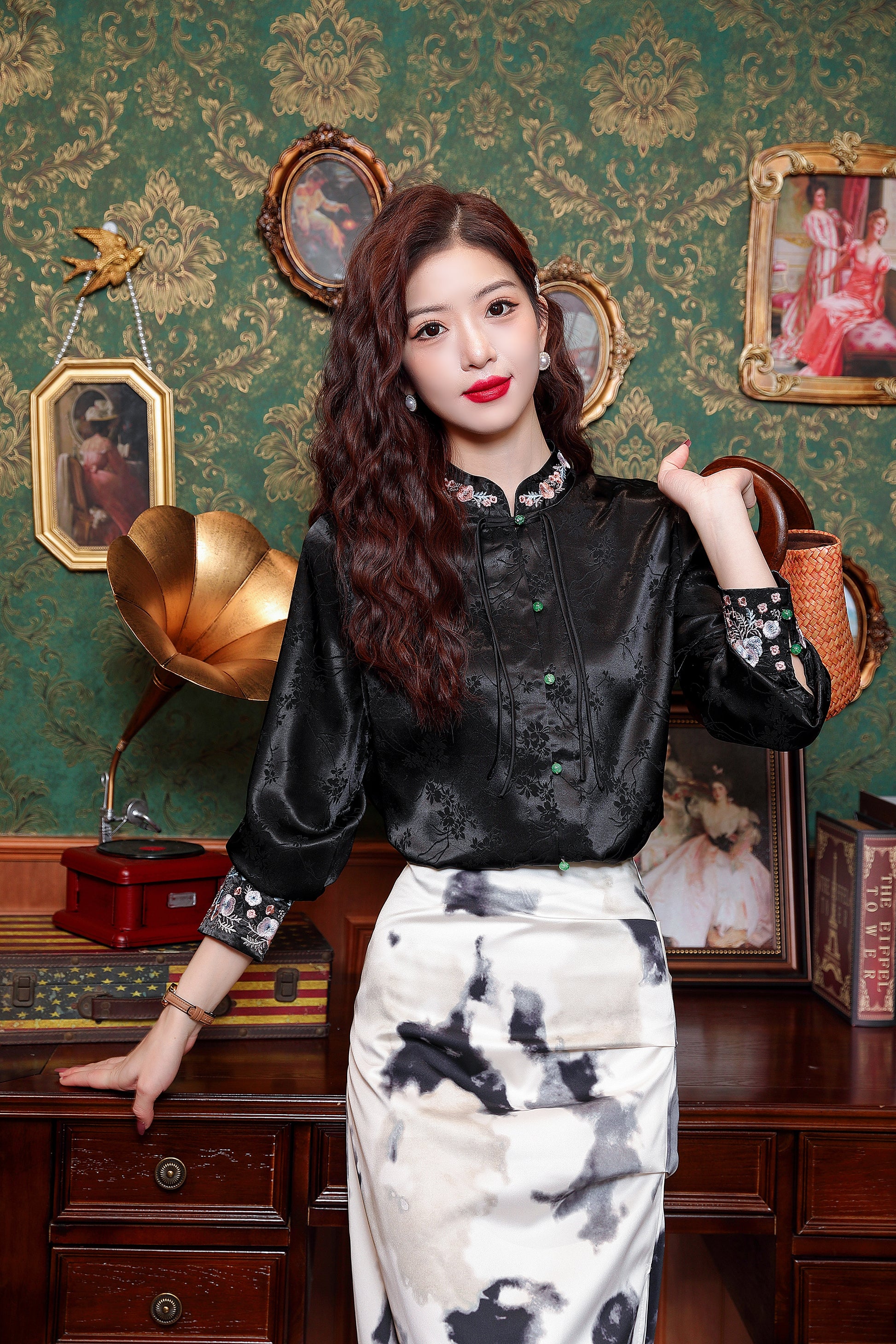 Women's Chinese Style Silk Satin Jacquard  Shirt - LAI MENG FIVE CATS