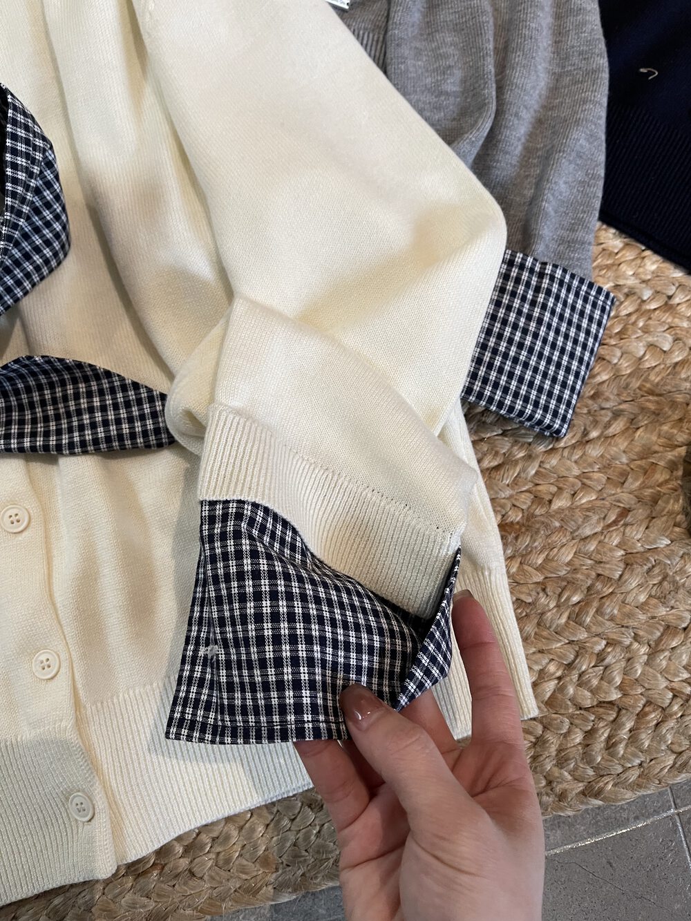 Women's Lightweight Plaid Sweater Cardigan Tops