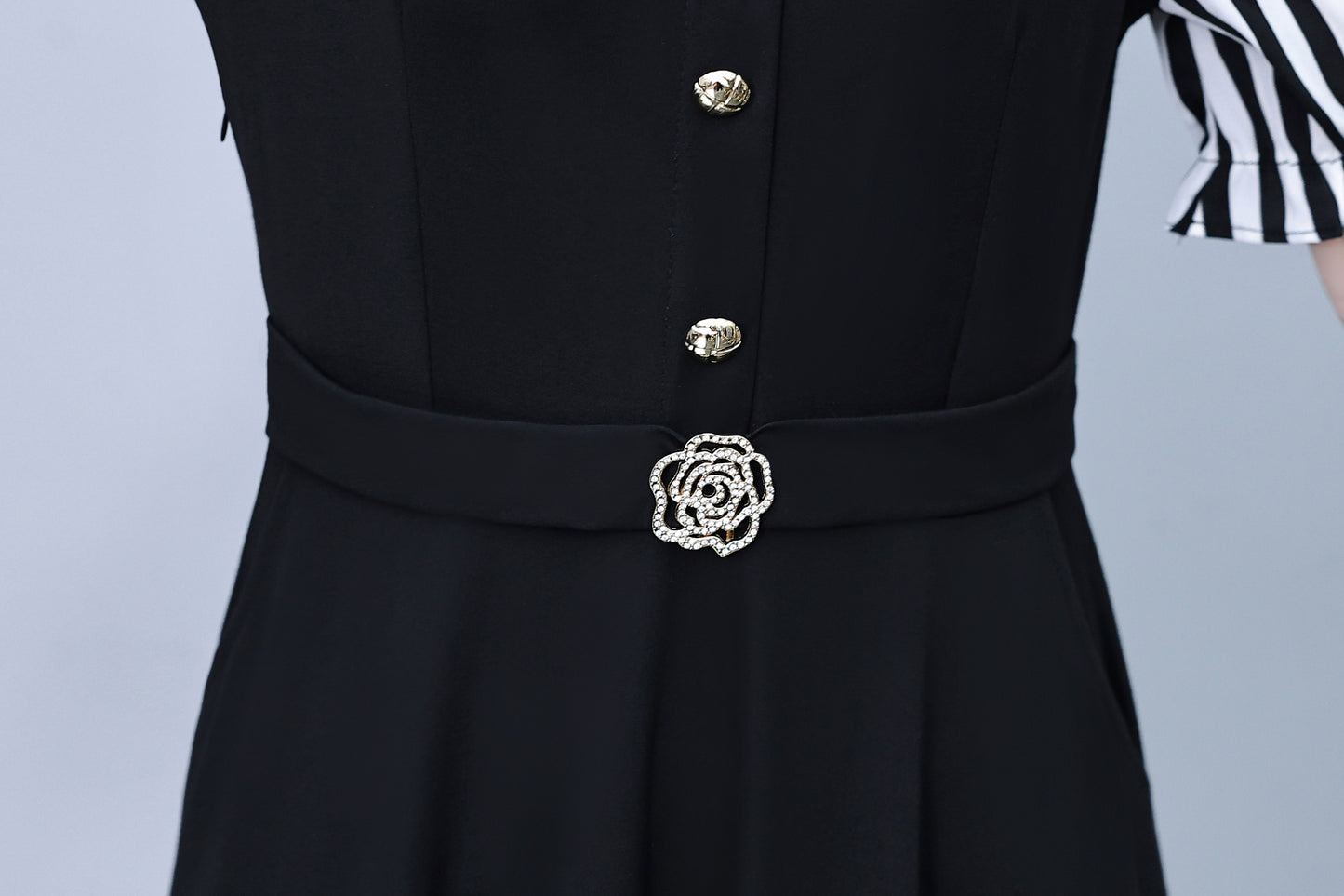 Women's Lapel V-Neck Pocket Short Sleeve Midi Dress - LAI MENG FIVE CATS