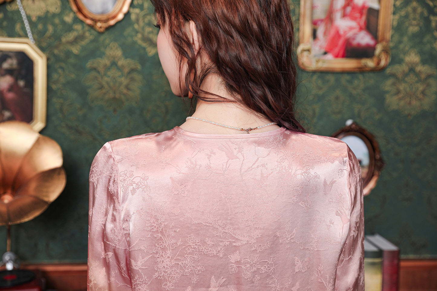 Women's Round Neck Jacquard Embroidery Blouses - LAI MENG FIVE CATS