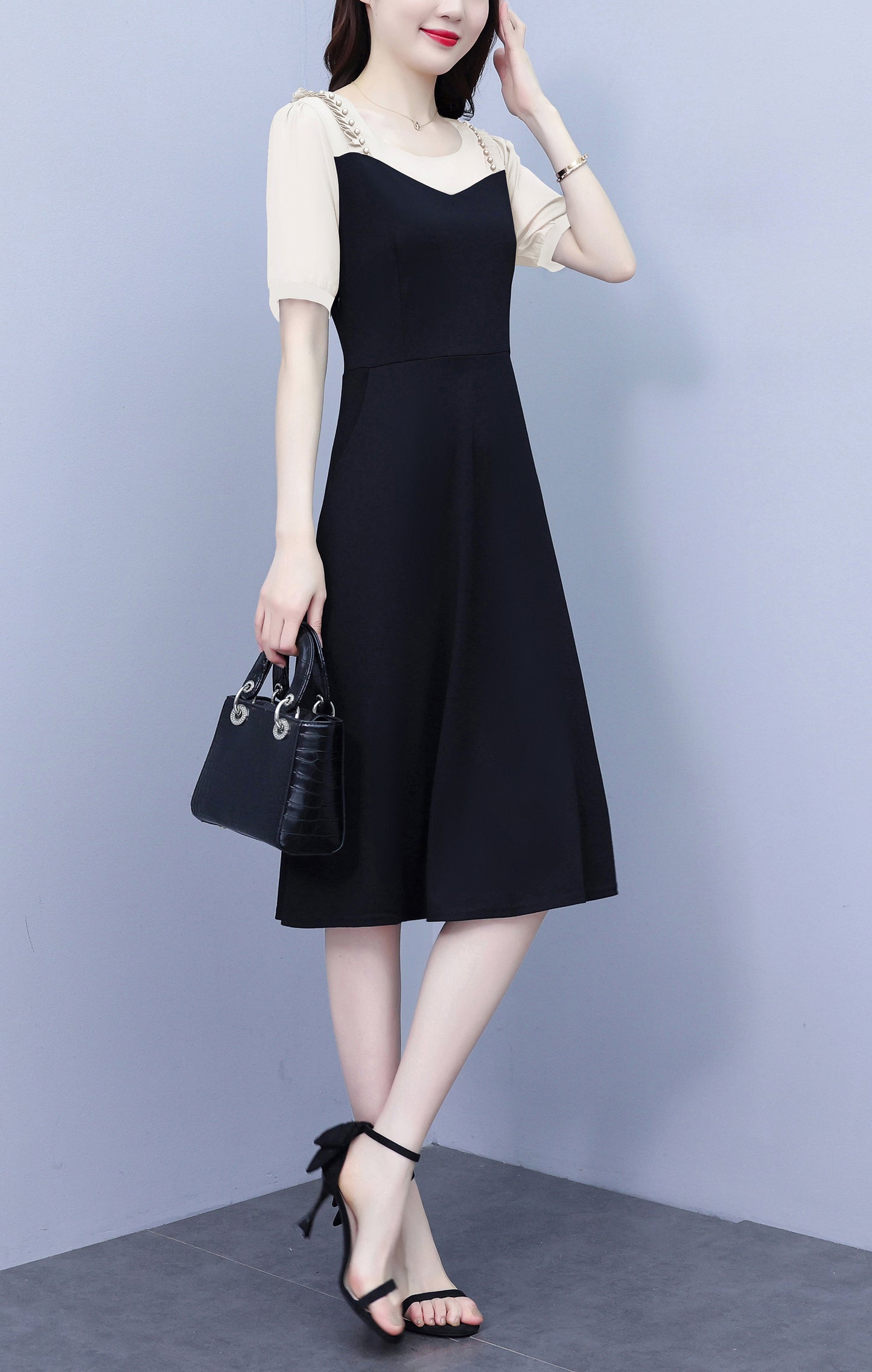 Women's Short Sleeve Pocket A-line Stretch Midi Dress
