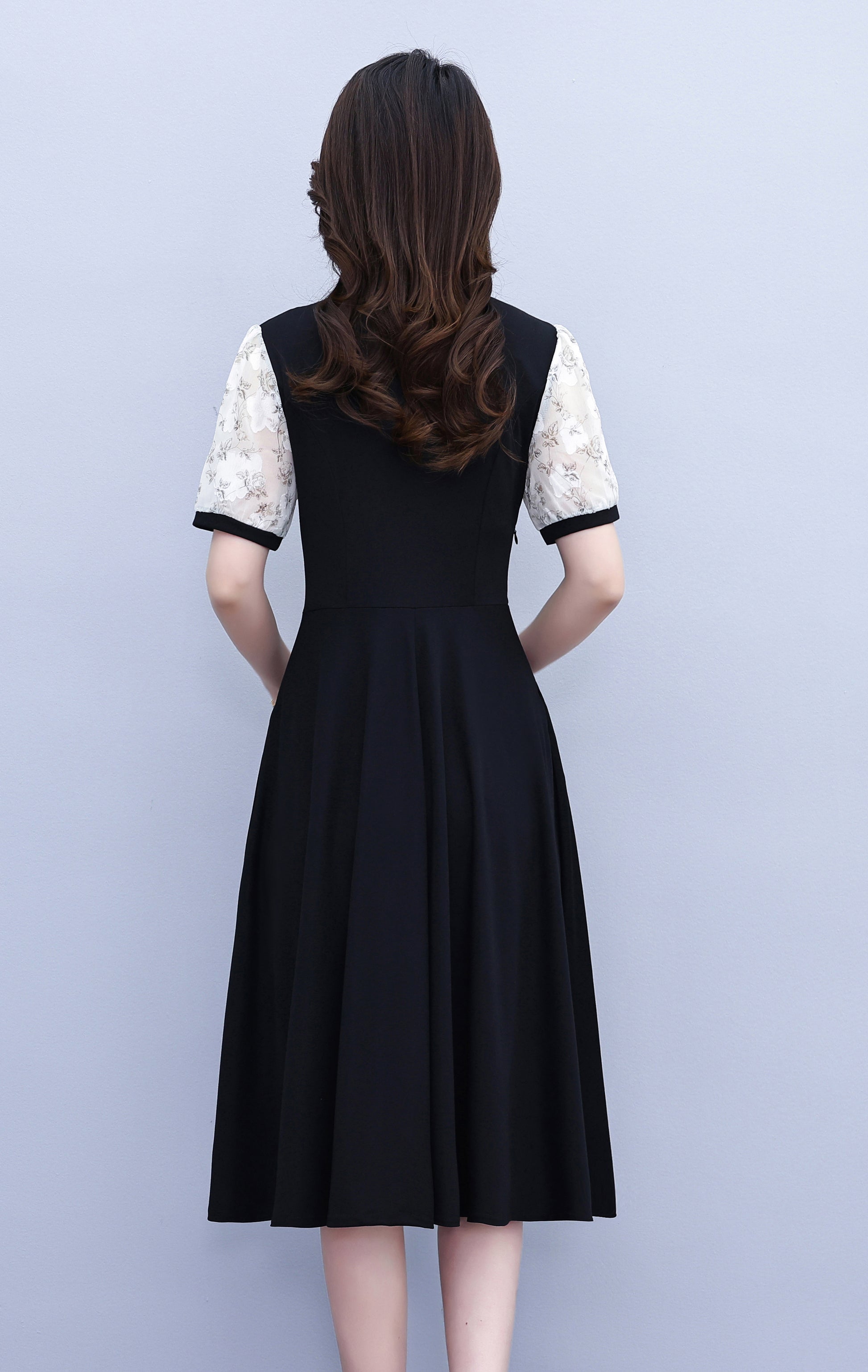 Elegant Floral Tie Neck Midi Dress - LAI MENG FIVE CATS