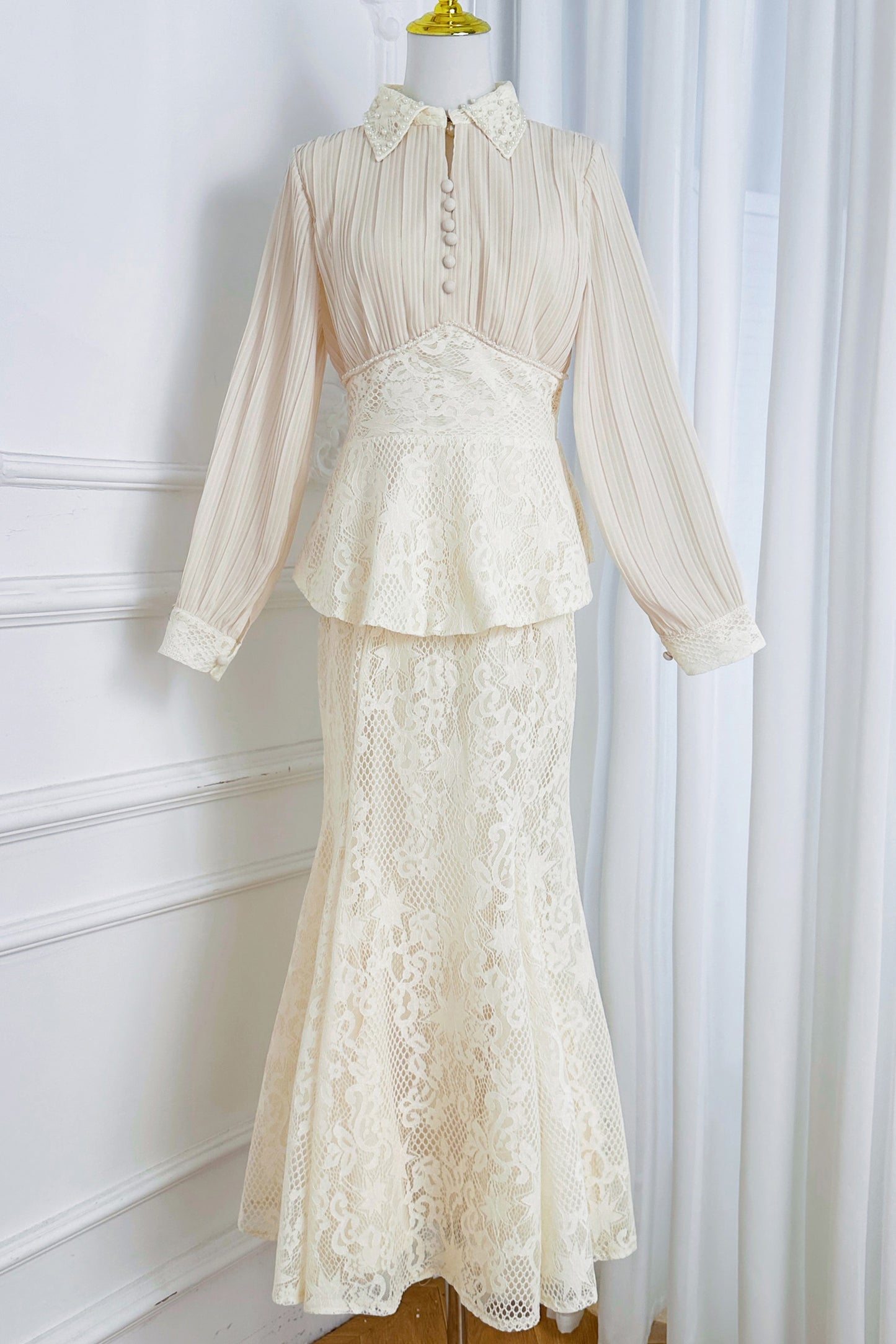 Lace Pearl Top Fishtail Skirt Two-Piece Lace Maxi Set - LAI MENG FIVE CATS