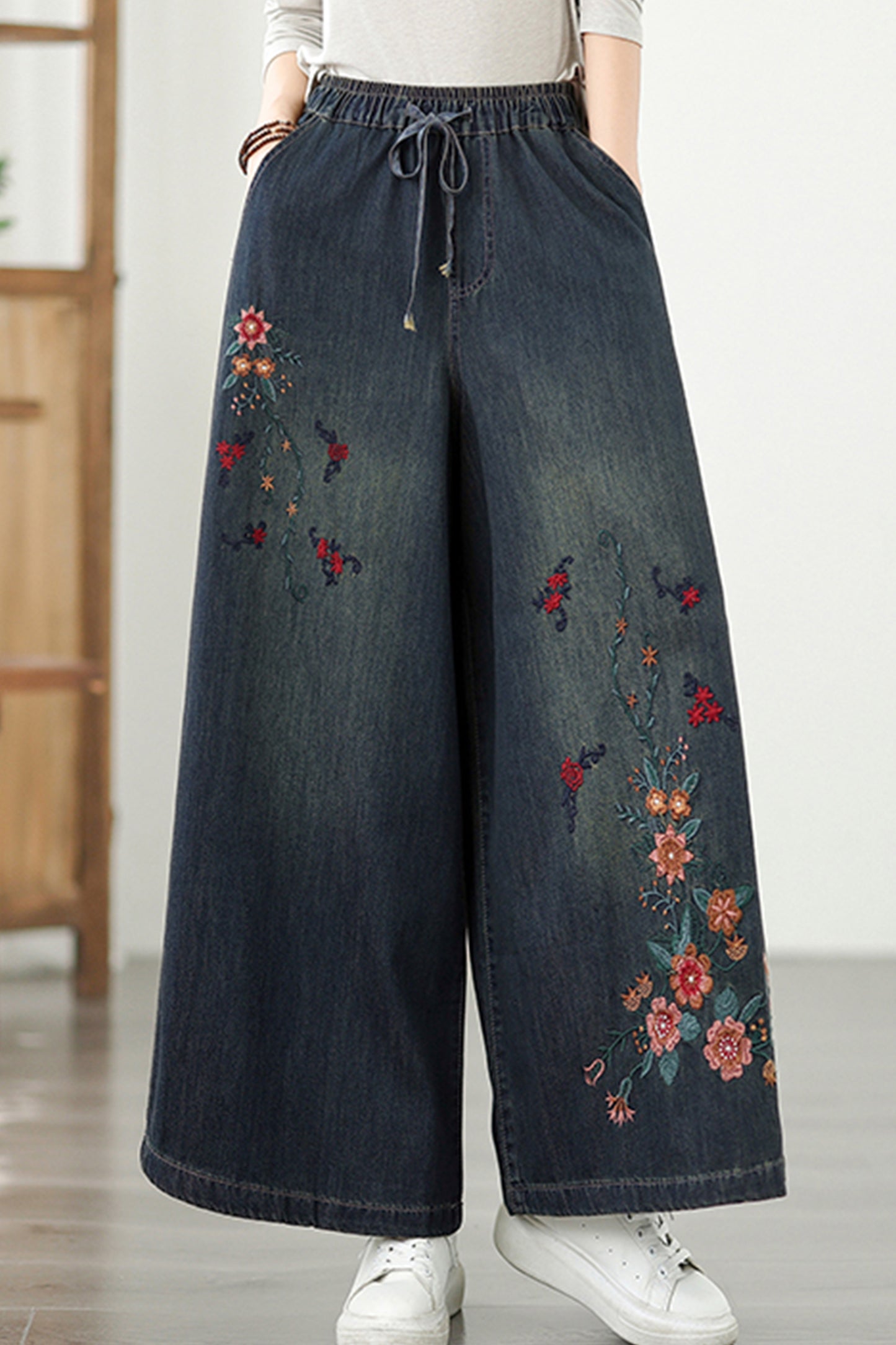 Women's Baggy Wide Leg Jeans Embroidery Pants