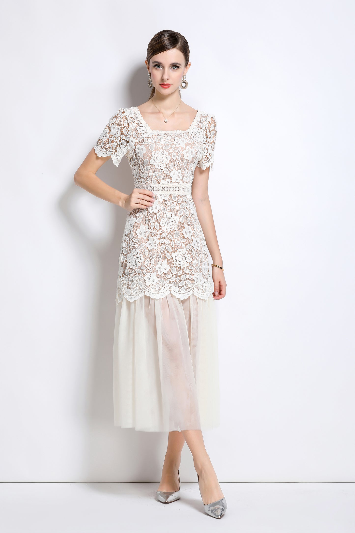 Elegant Feminine White Square Collar Lace&Mesh Midi Dress