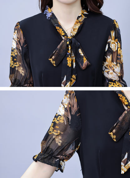 Floral Short-sleeved Tie Neck Midi Dress – Navy Blue