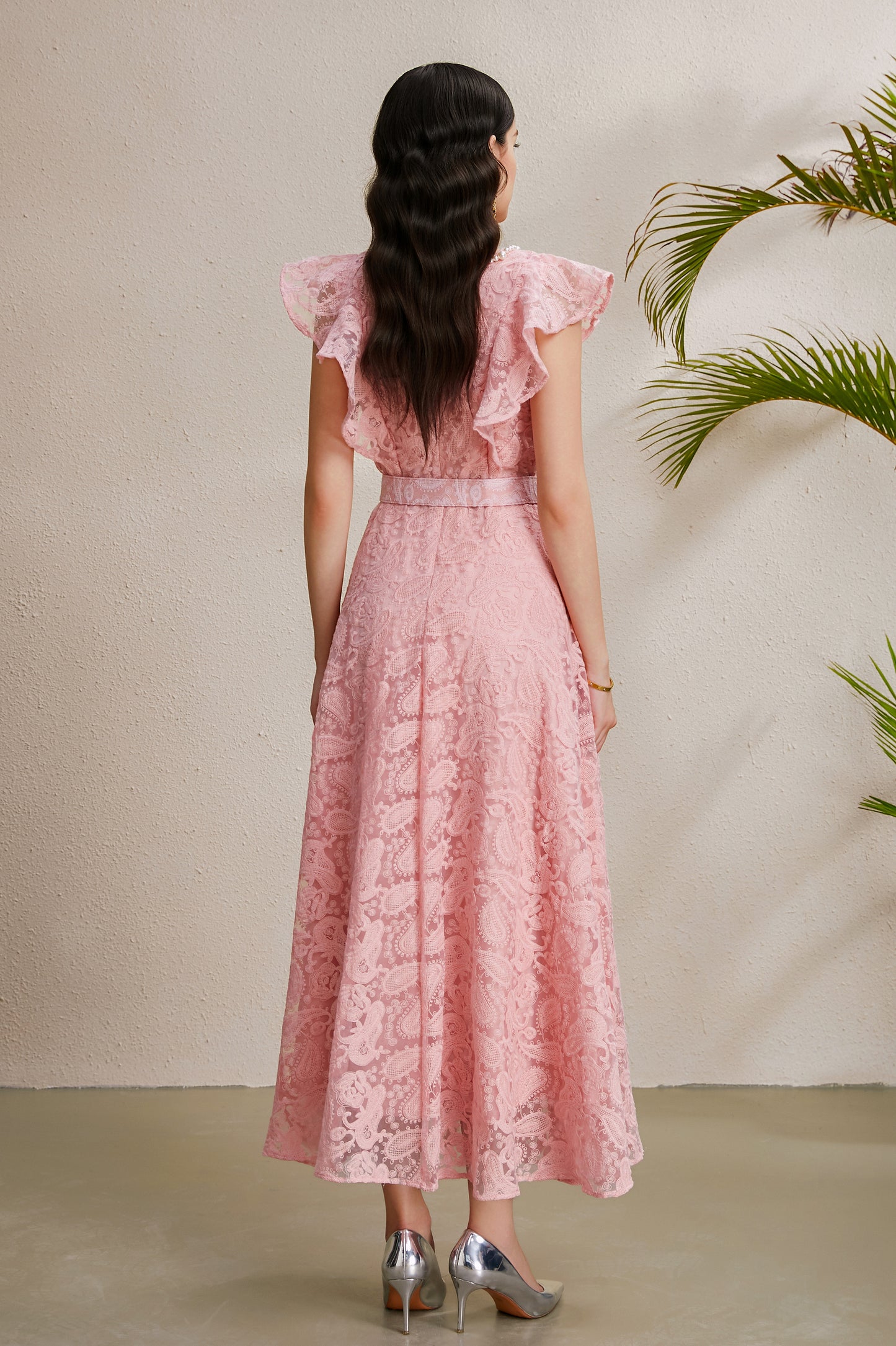 Women's Pearl V-Neck Lace Sleeveless Ruffled Sleeves Maxi Dress