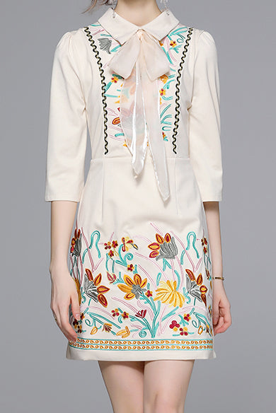Embroidered Bow-Tie Mini Dress – White Floral