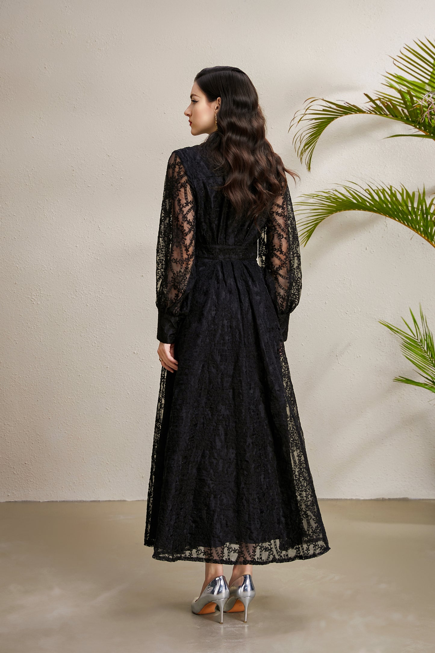 Women's V-Neck Lace Floral Lantern Sleeve Maxi Dress